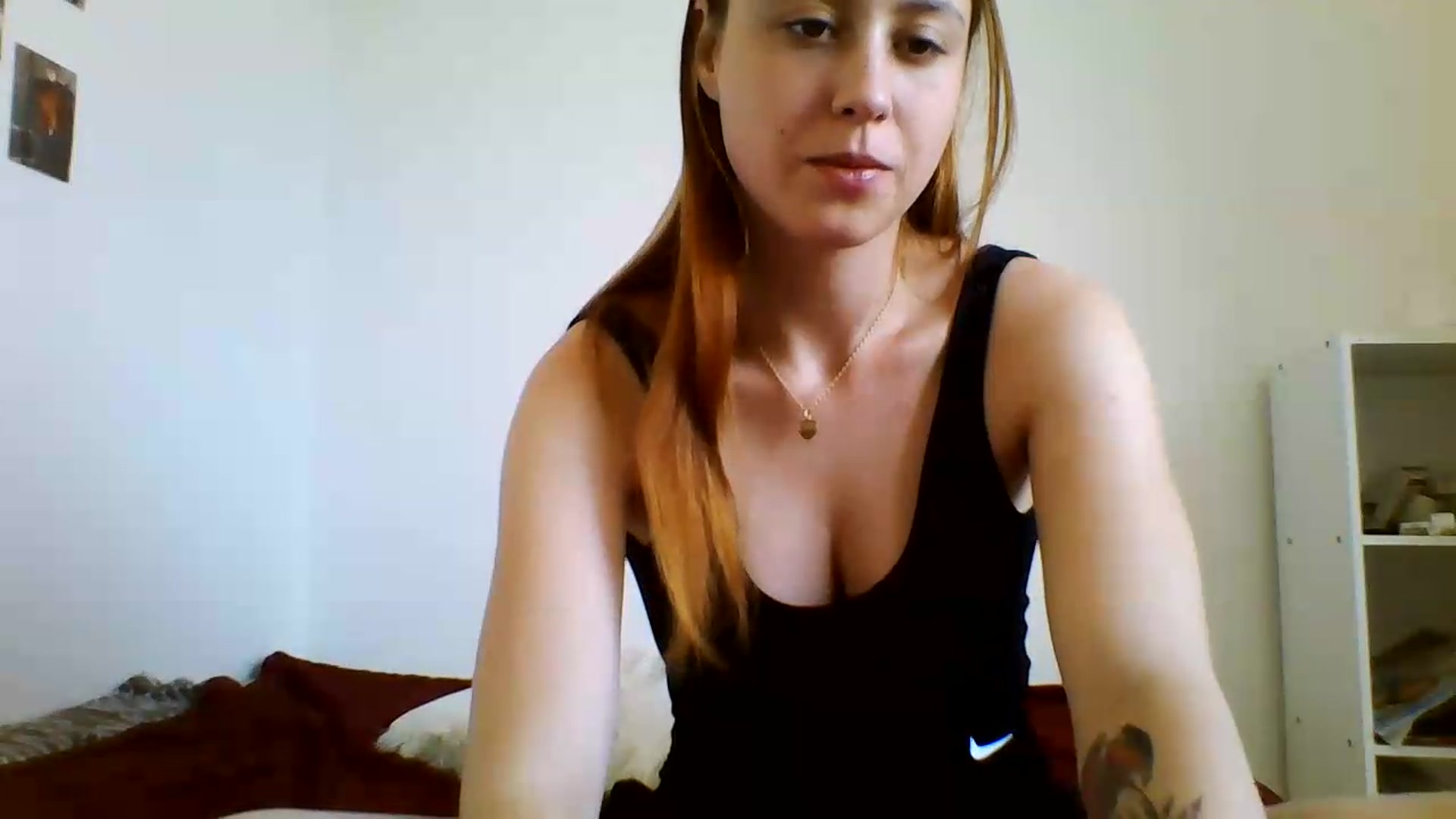Gallery image thumbnail from RosalieNoir's myfreecams stream on, 07/19/2026, 15:49 image 4 of 20