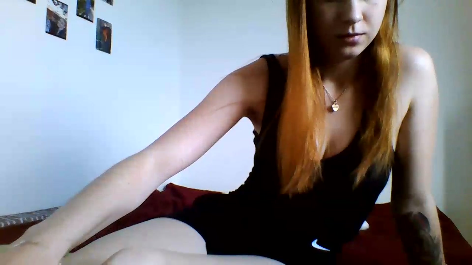 Gallery image thumbnail from RosalieNoir's myfreecams stream on, 07/19/2026, 17:09 image 6 of 20