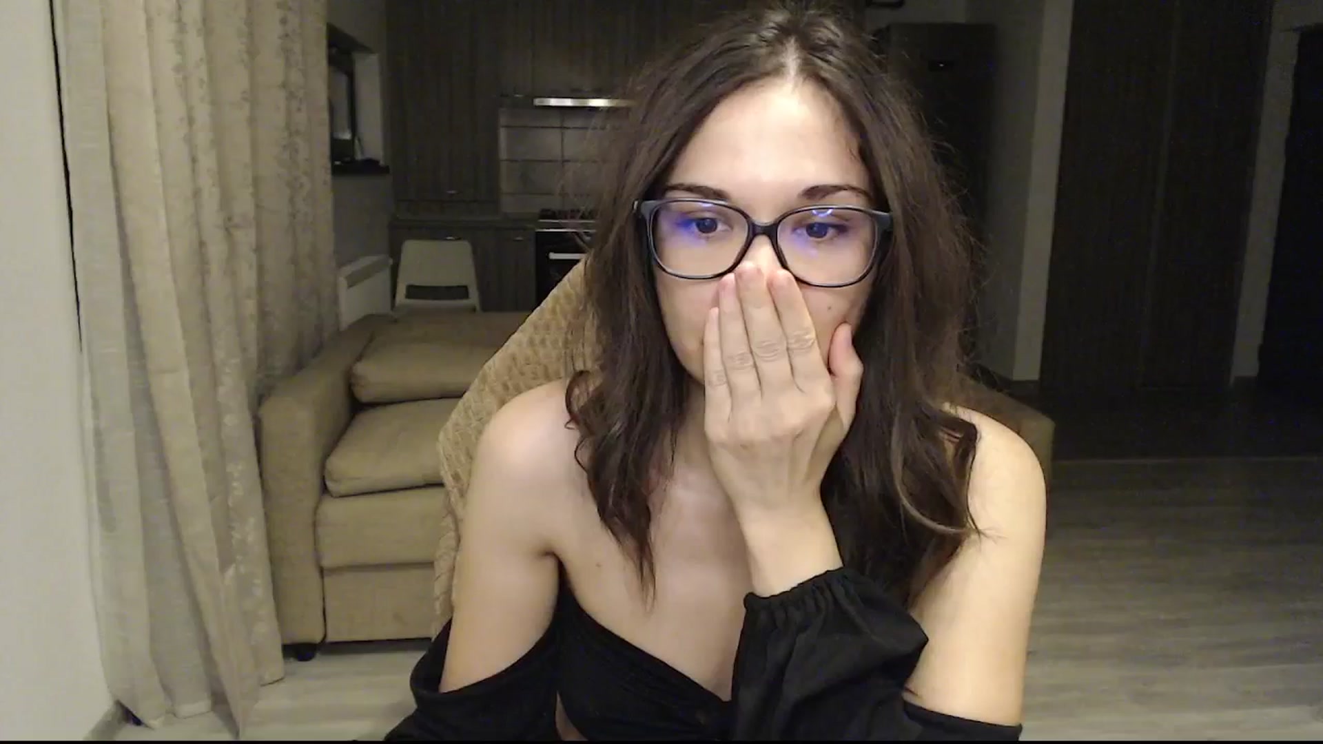 Gallery image thumbnail from RosalieRay's myfreecams stream on, 09/01/2024, 01:14 image 9 of 20