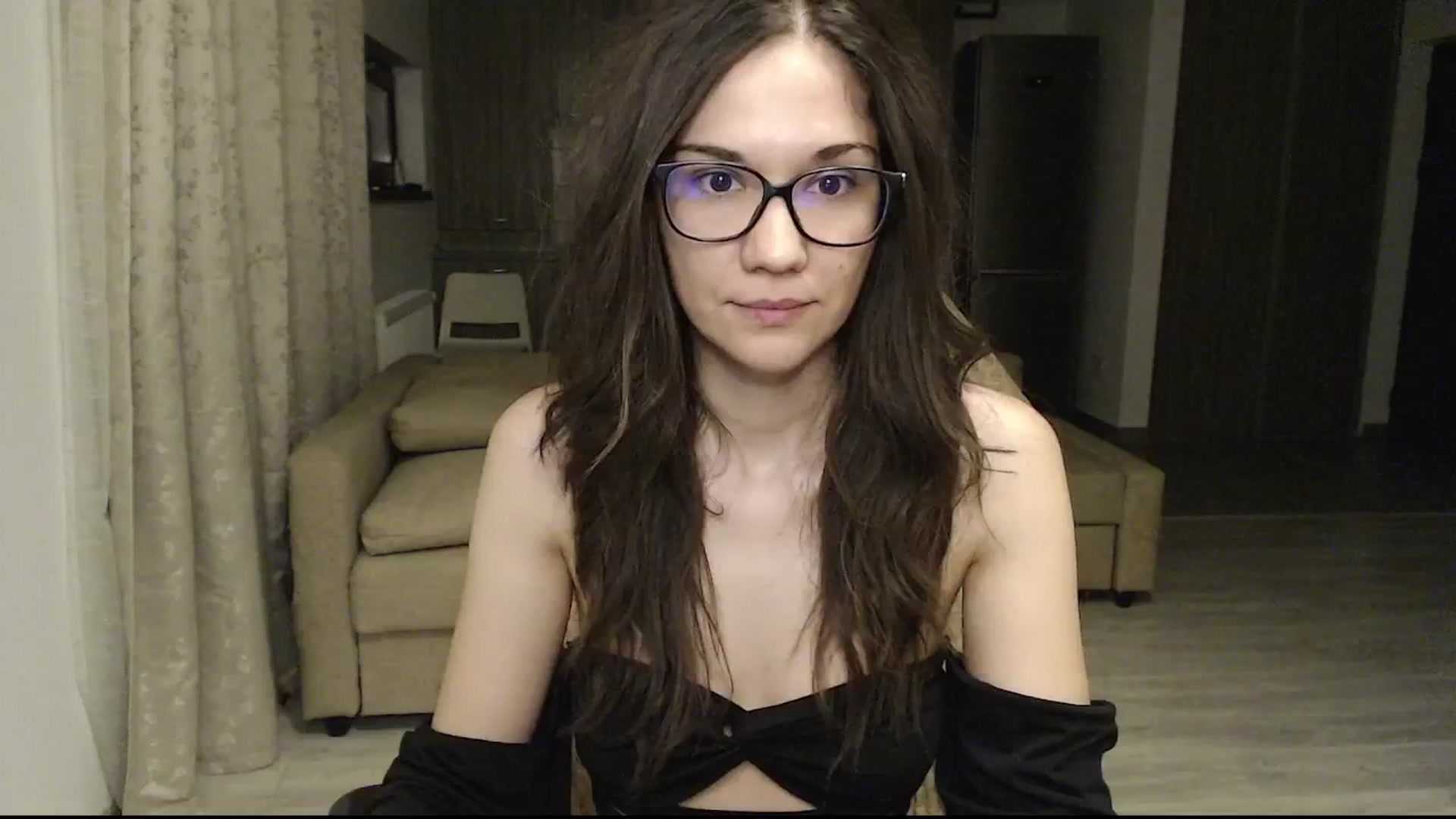 Gallery image thumbnail from RosalieRay's myfreecams stream on, 09/01/2024, 04:02 image 4 of 20
