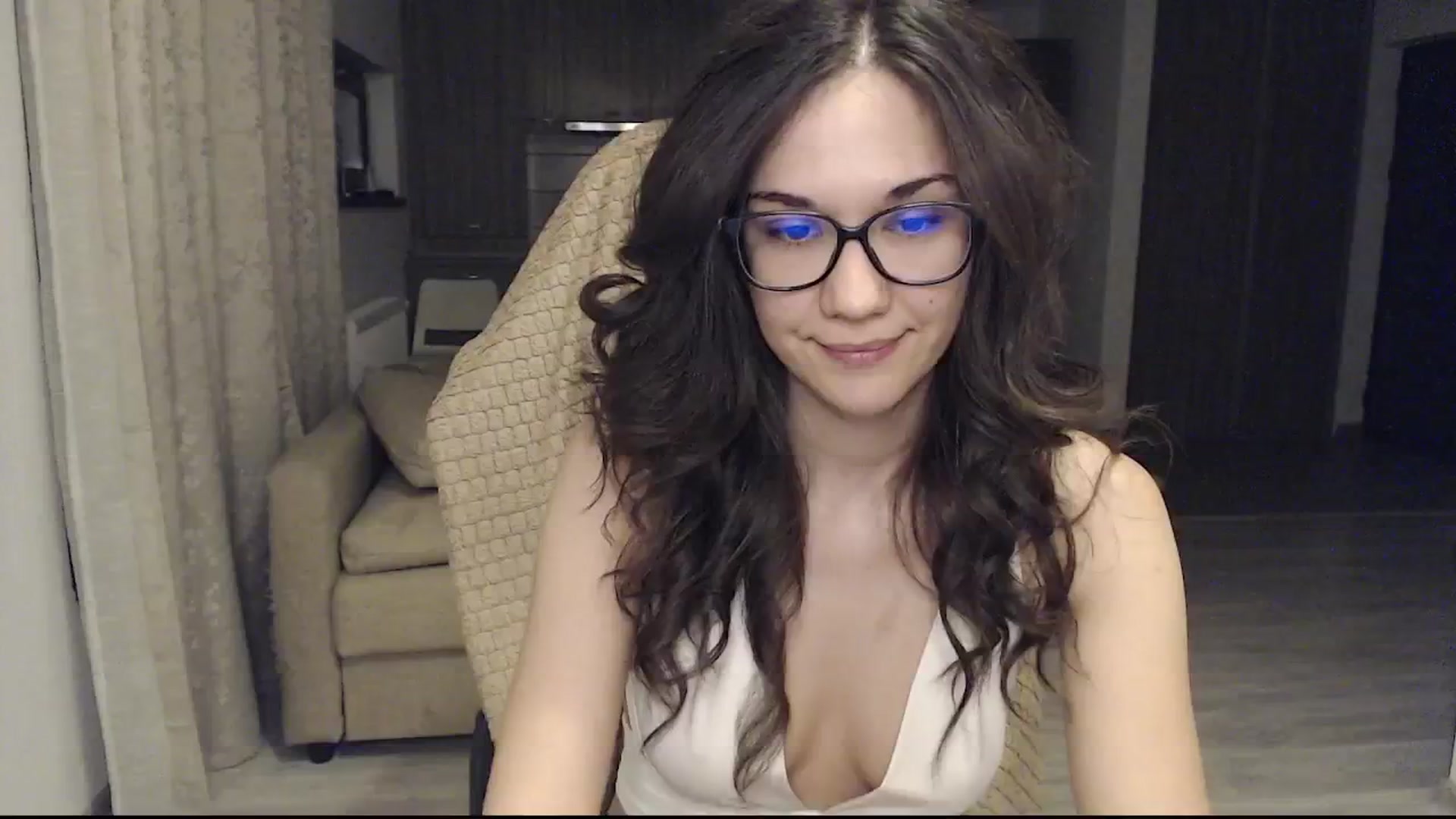 Gallery image thumbnail from RosalieRay's myfreecams stream on, 09/03/2024, 01:27 image 3 of 20
