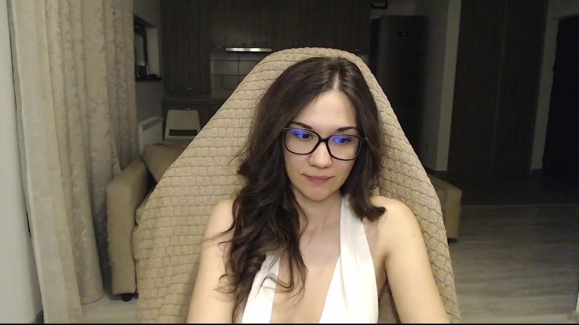 Gallery image thumbnail from RosalieRay's myfreecams stream on, 09/03/2024, 02:30 image 4 of 20