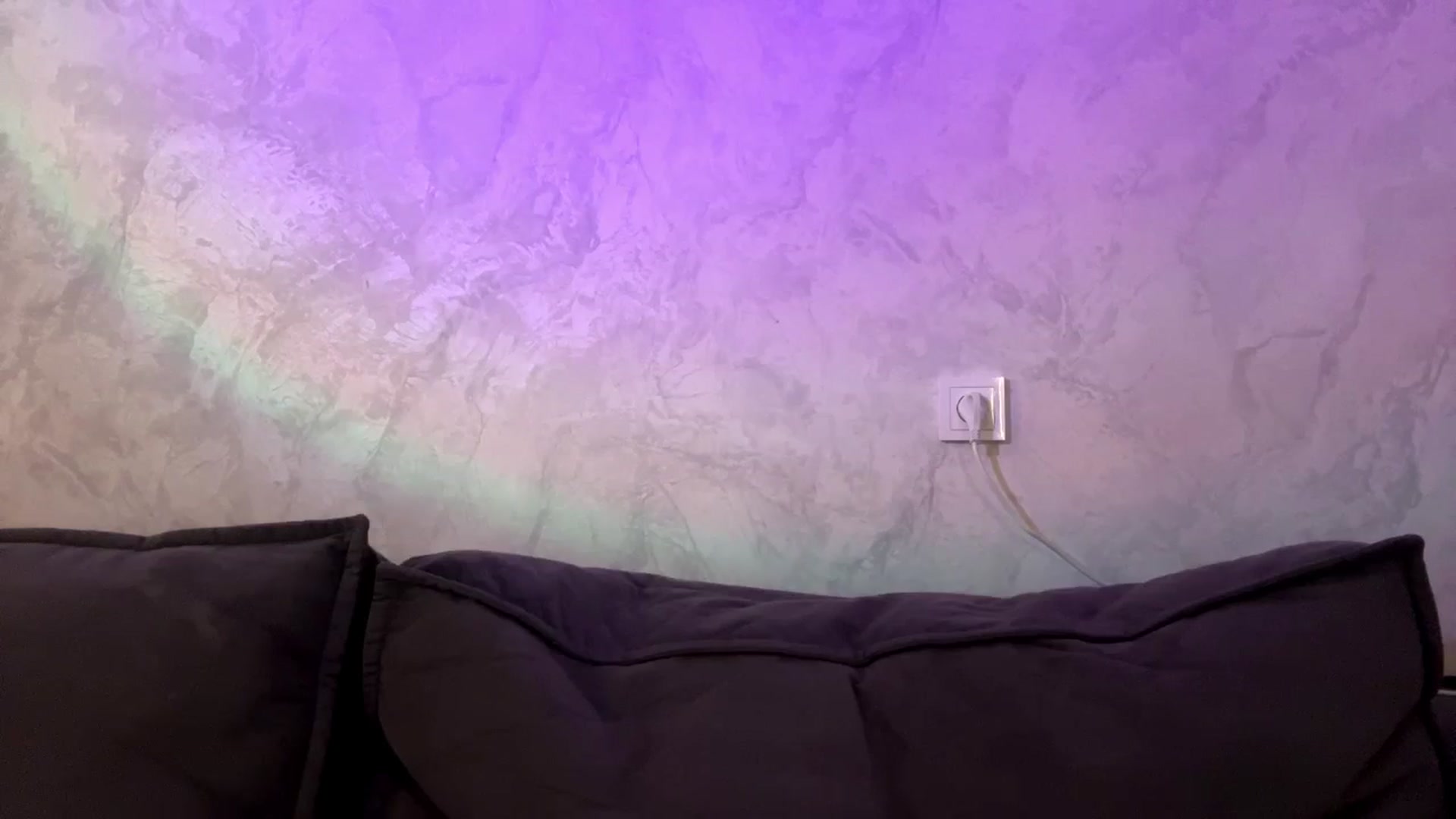 Gallery image thumbnail from Rosalielue's myfreecams stream on, 05/03/2026, 21:11 image 17 of 20