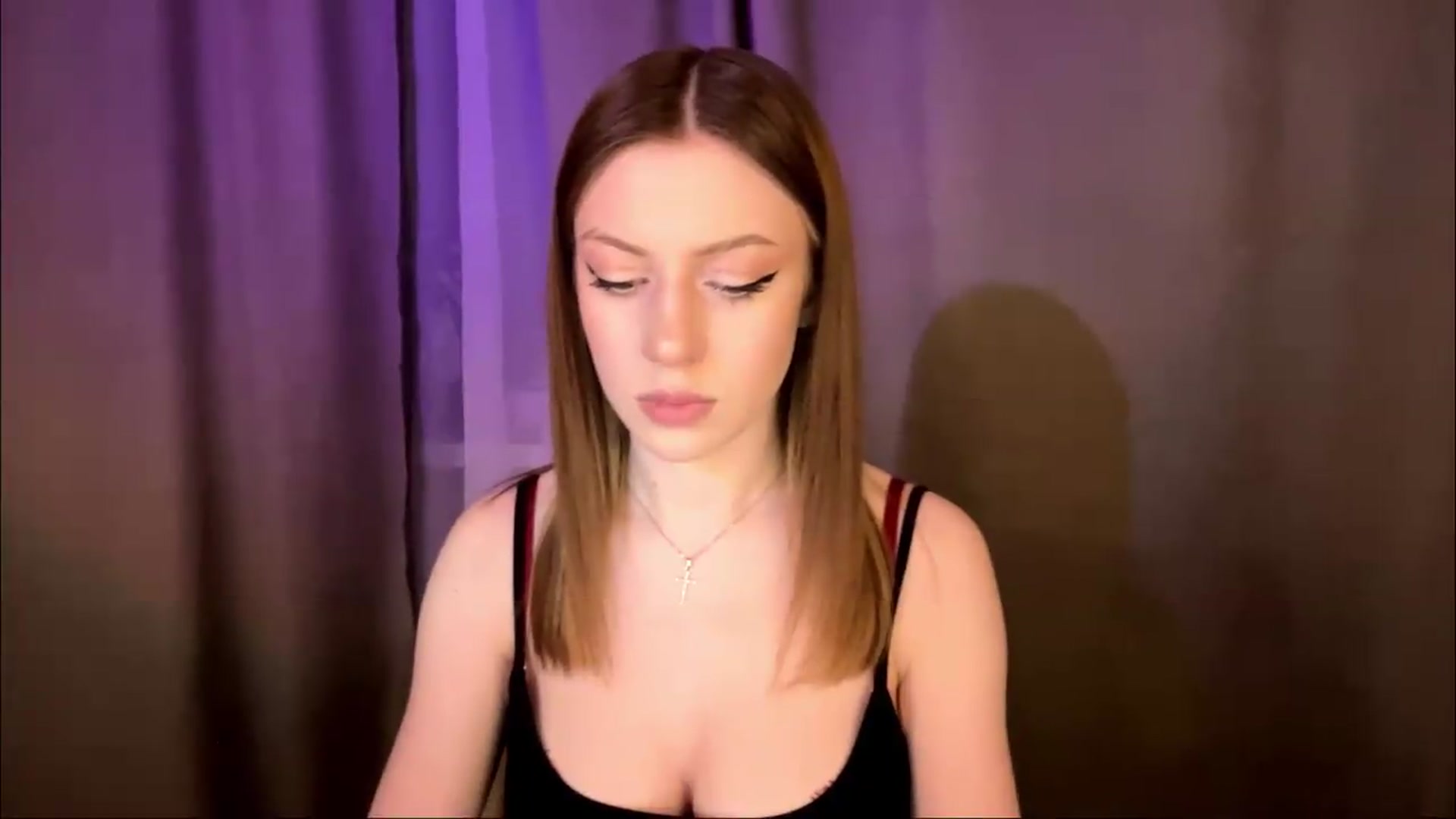 Gallery image thumbnail from Rosalielue's myfreecams stream on, 05/15/2026, 17:53 image 17 of 20