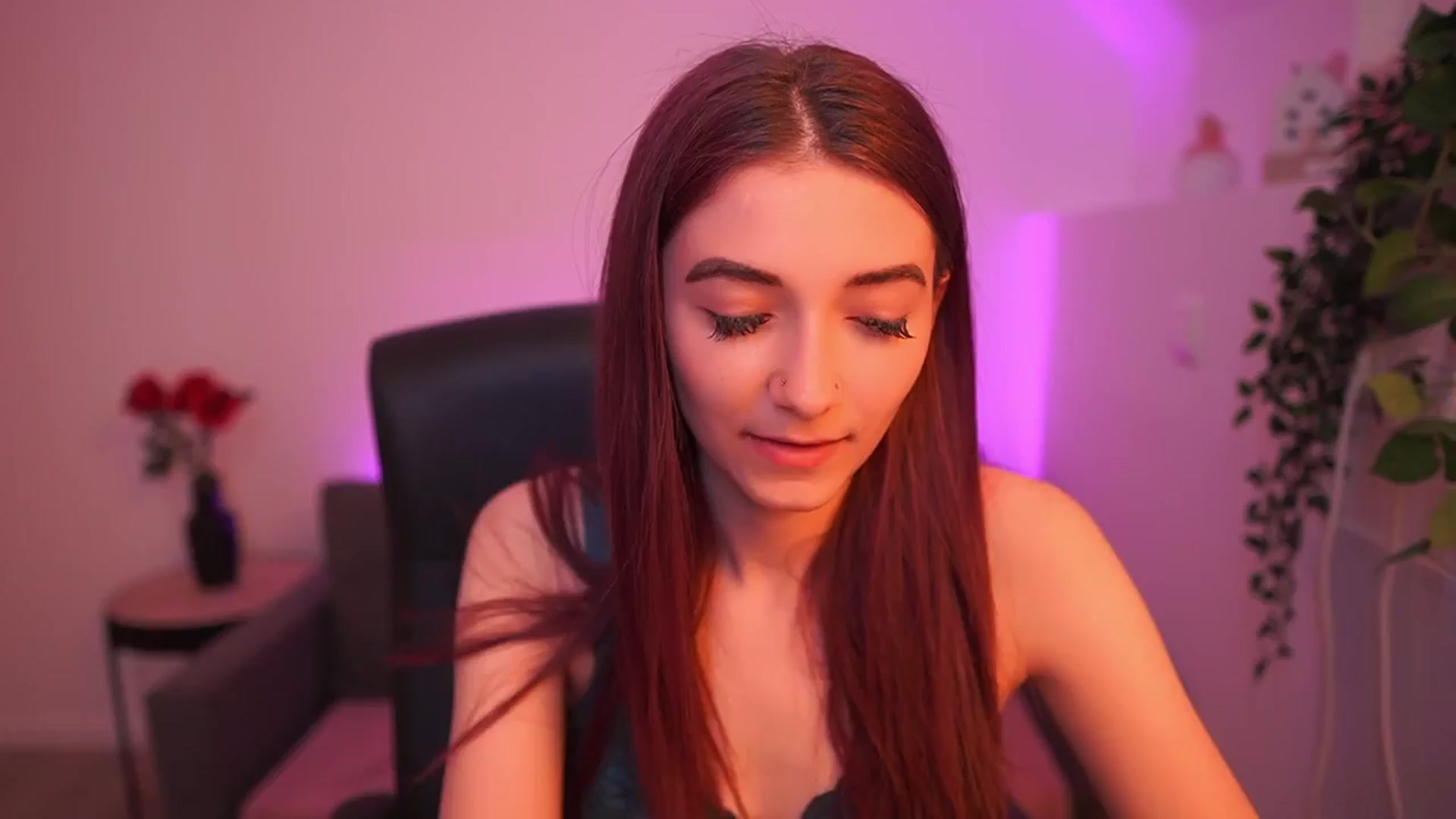 Gallery image thumbnail from Rosaline18's myfreecams stream on, 03/09/2026, 16:30 image 8 of 20