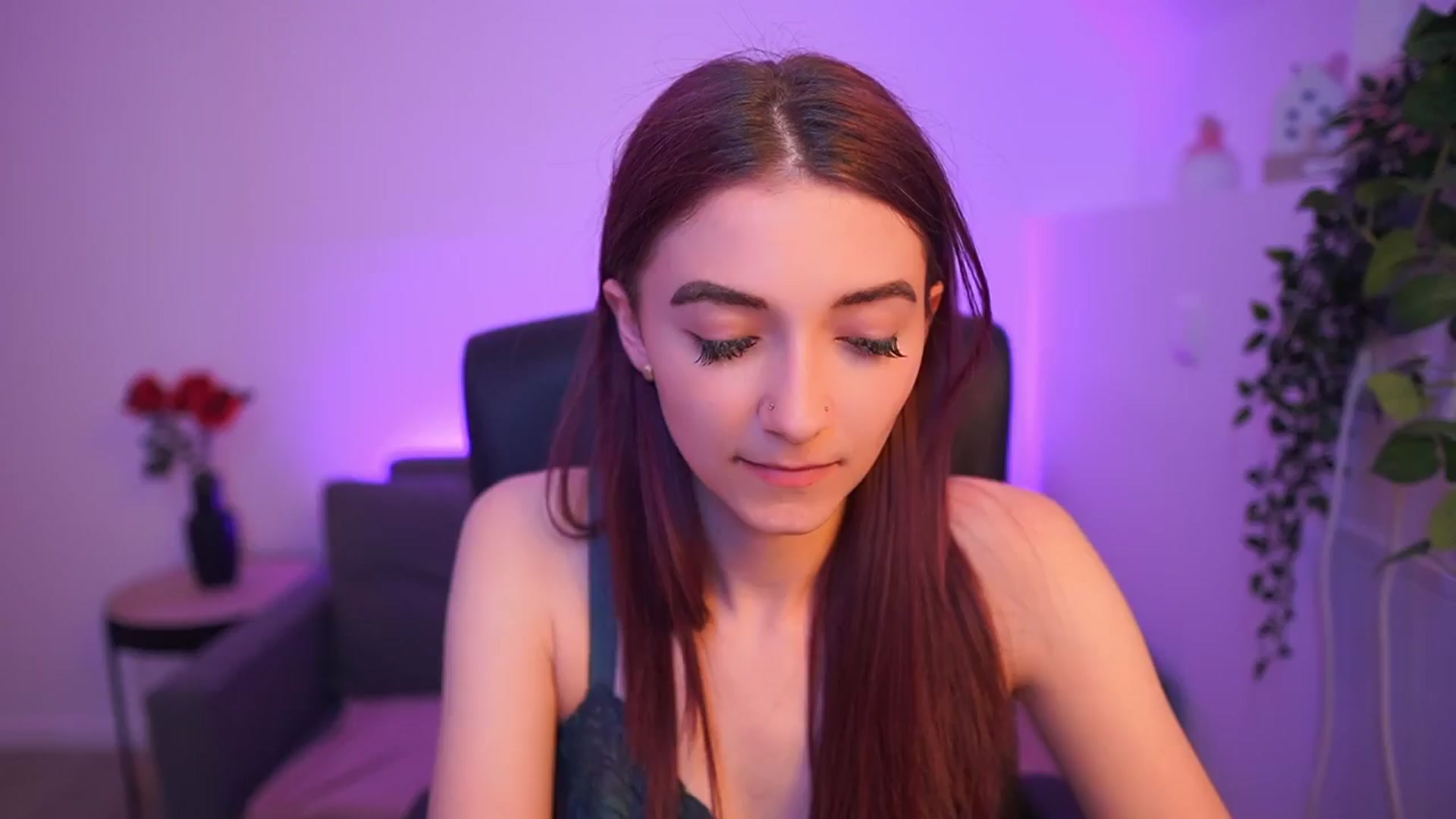 Gallery image thumbnail from Rosaline18's myfreecams stream on, 03/09/2026, 16:30 image 17 of 20