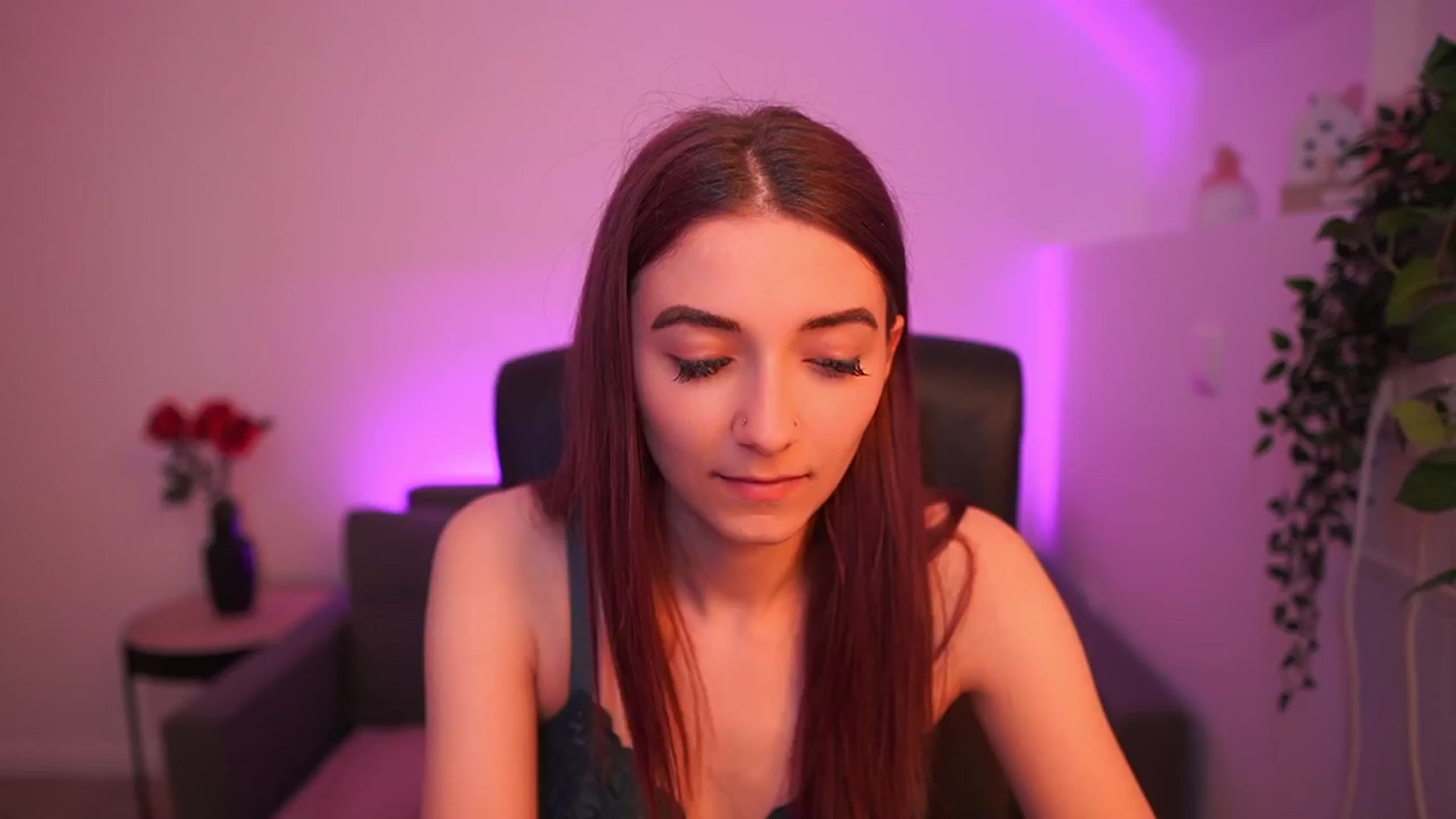 Gallery image thumbnail from Rosaline18's myfreecams stream on, 03/09/2026, 18:02 image 13 of 20