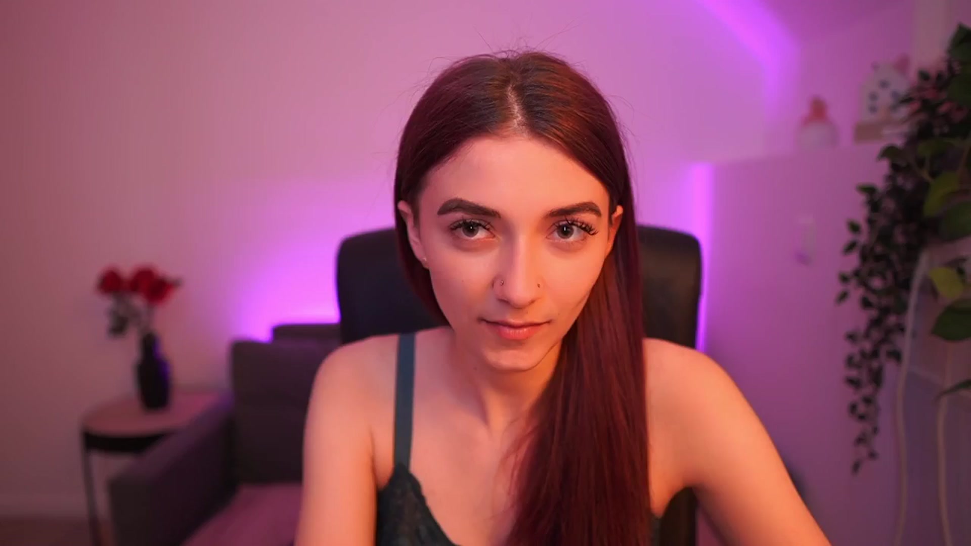 Gallery image thumbnail from Rosaline18's myfreecams stream on, 03/09/2026, 18:02 image 10 of 20
