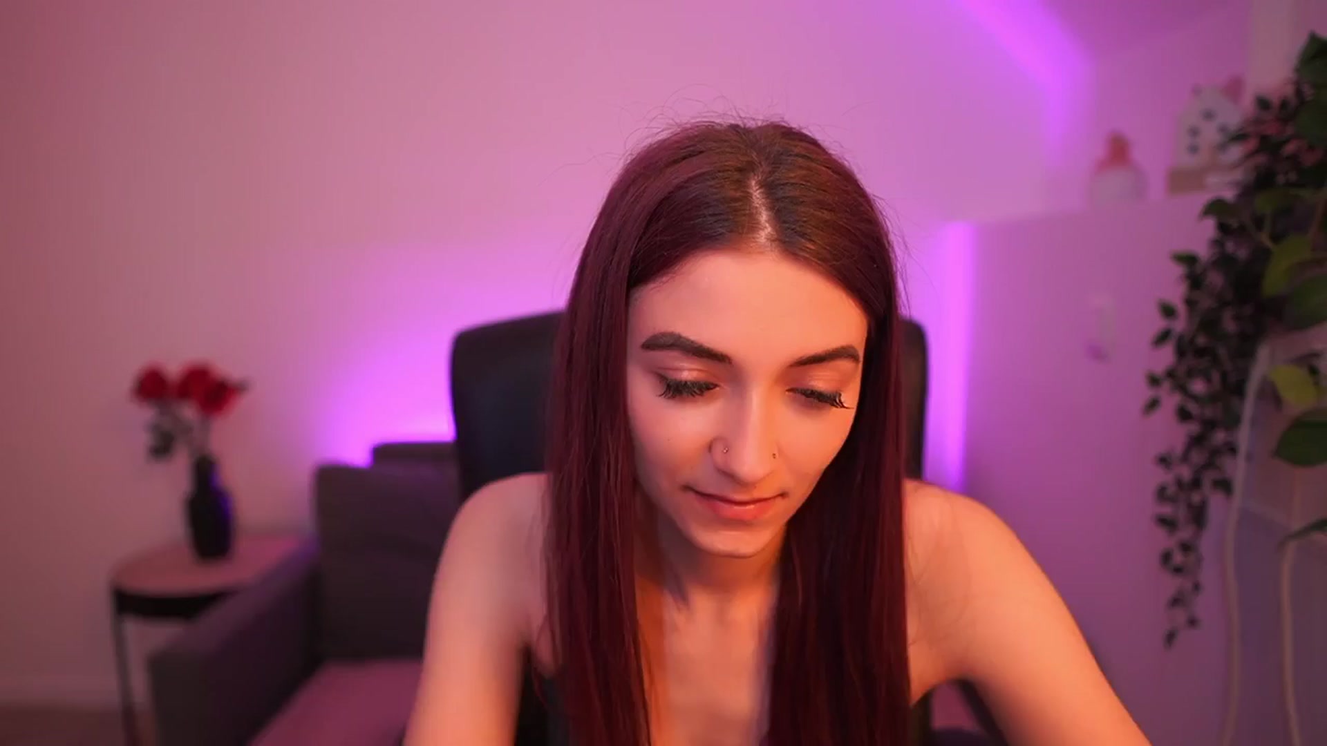 Gallery image thumbnail from Rosaline18's myfreecams stream on, 03/09/2026, 18:02 image 19 of 20