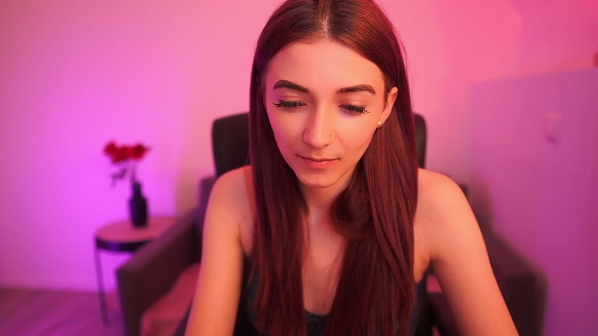Gallery image thumbnail from Rosaline18's myfreecams stream on, 03/12/2026, 15:31 image 9 of 20