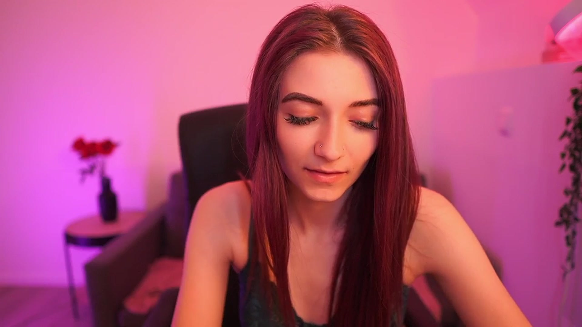 Gallery image thumbnail from Rosaline18's myfreecams stream on, 03/12/2026, 17:42 image 20 of 20