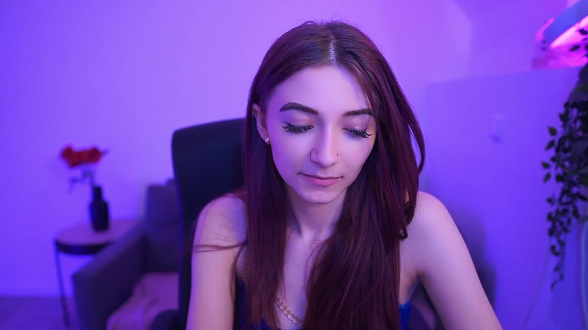 Gallery image thumbnail from Rosaline18's myfreecams stream on, 03/13/2026, 18:06 image 11 of 20
