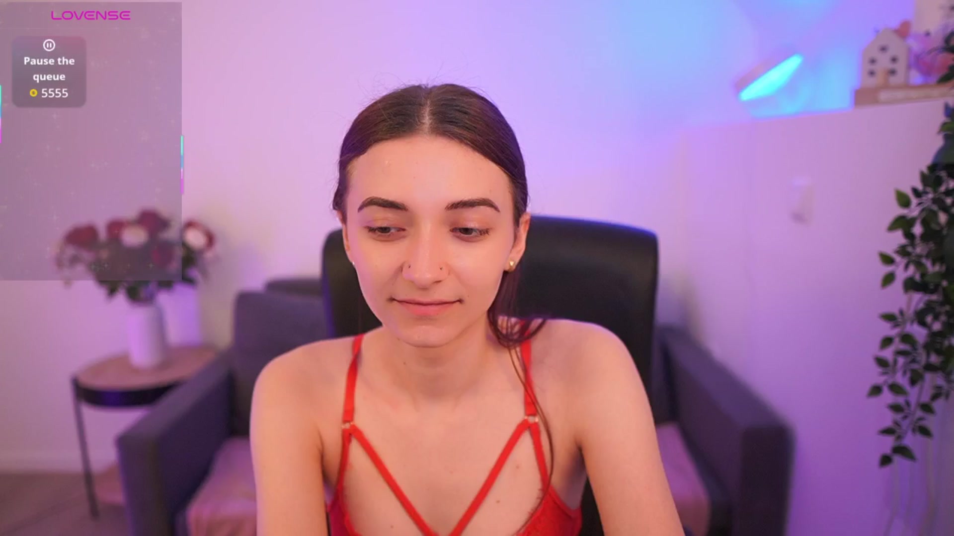 Gallery image thumbnail from Rosaline18's myfreecams stream on, 03/24/2026, 11:00 image 12 of 20