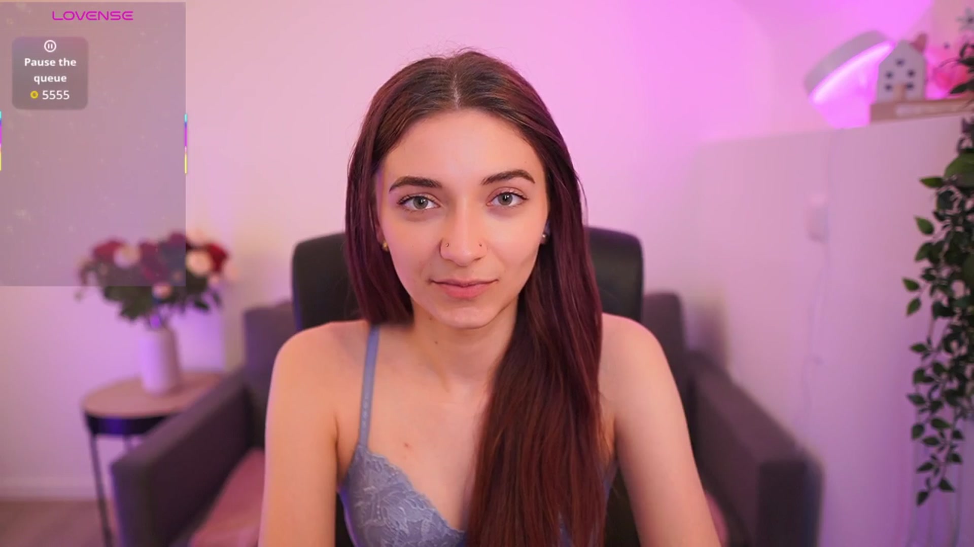 Gallery image thumbnail from Rosaline18's myfreecams stream on, 03/26/2026, 14:34 image 16 of 20
