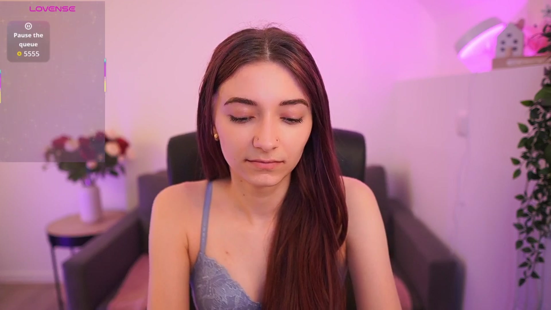 Gallery image thumbnail from Rosaline18's myfreecams stream on, 03/26/2026, 14:34 image 13 of 20