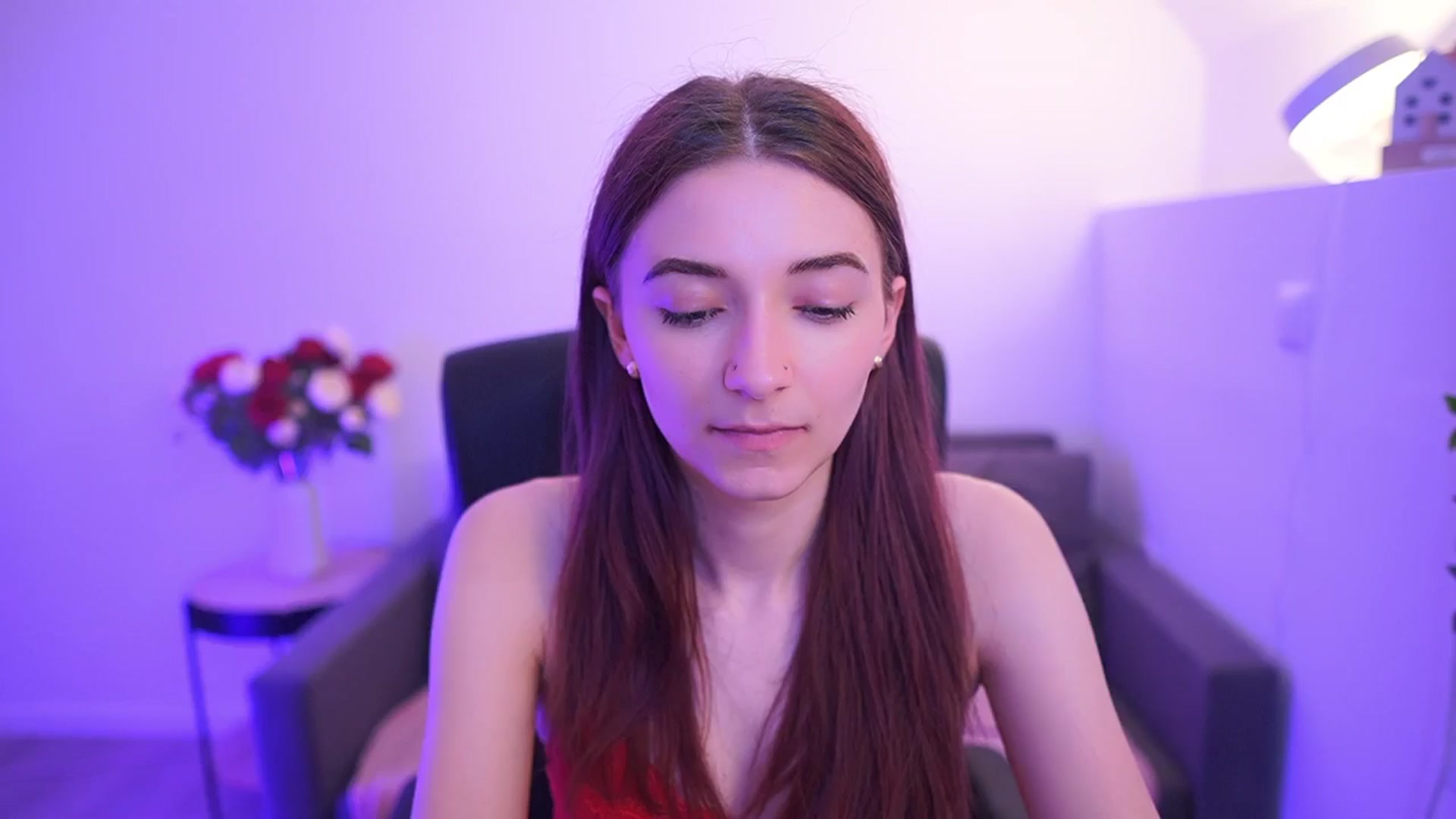 Gallery image thumbnail from Rosaline18's myfreecams stream on, 03/27/2026, 15:43 image 2 of 20