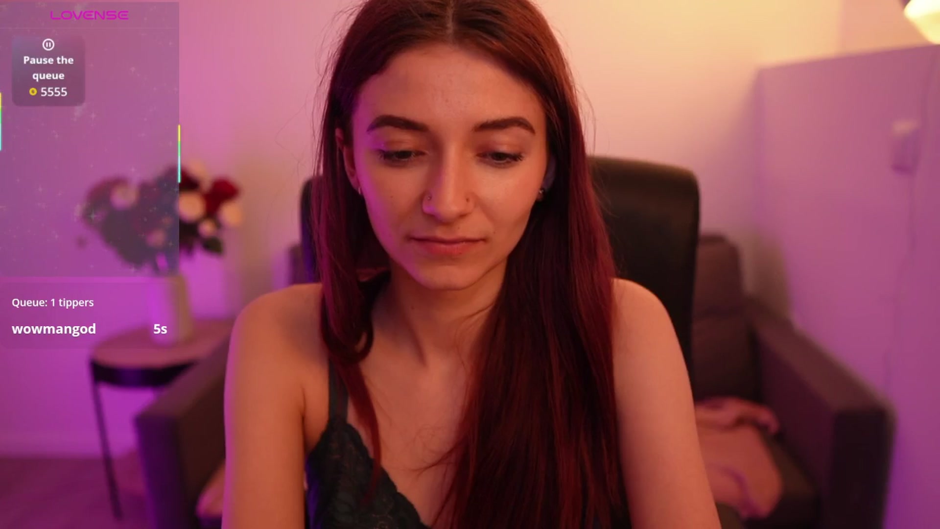 Gallery image thumbnail from Rosaline18's myfreecams stream on, 03/29/2026, 11:47 image 10 of 20