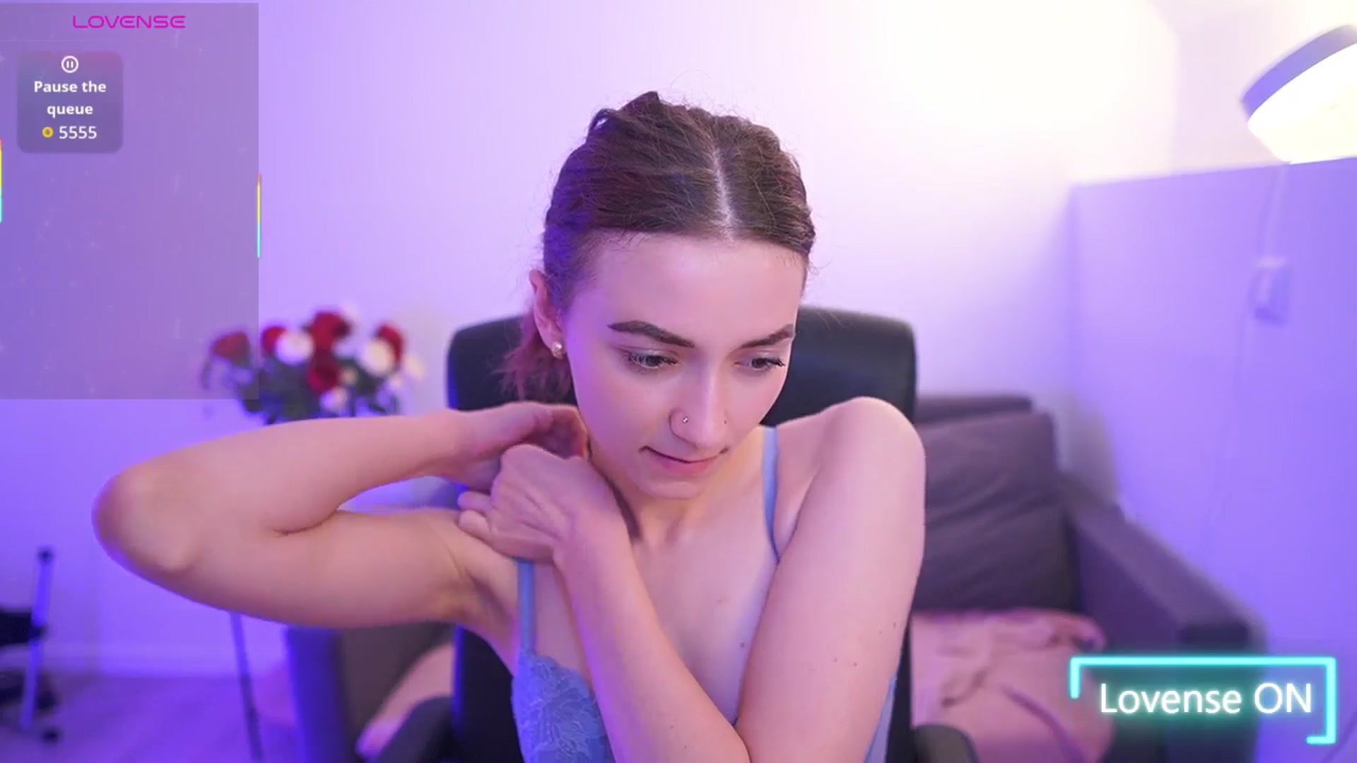 Gallery image thumbnail from Rosaline18's myfreecams stream on, 03/31/2026, 09:53 image 18 of 20