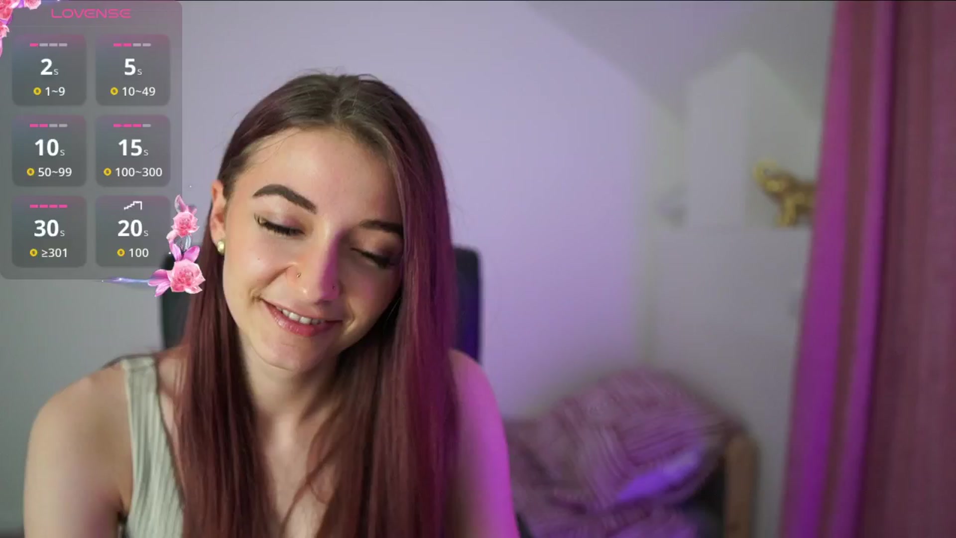 Gallery image thumbnail from Rosaline18's myfreecams stream on, 04/05/2026, 15:57 image 4 of 20