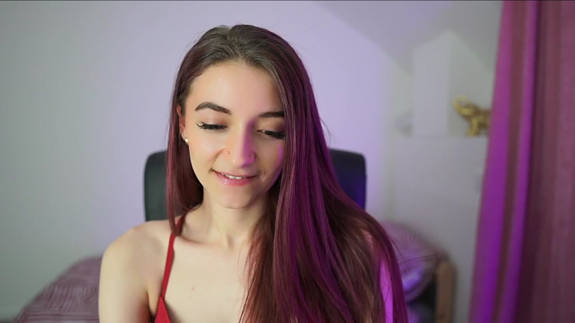 Gallery image thumbnail from Rosaline18's myfreecams stream on, 04/05/2026, 16:29 image 20 of 20