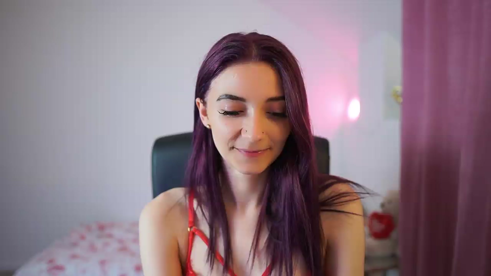 Gallery image thumbnail from Rosaline18's myfreecams stream on, 05/16/2026, 17:24 image 3 of 20
