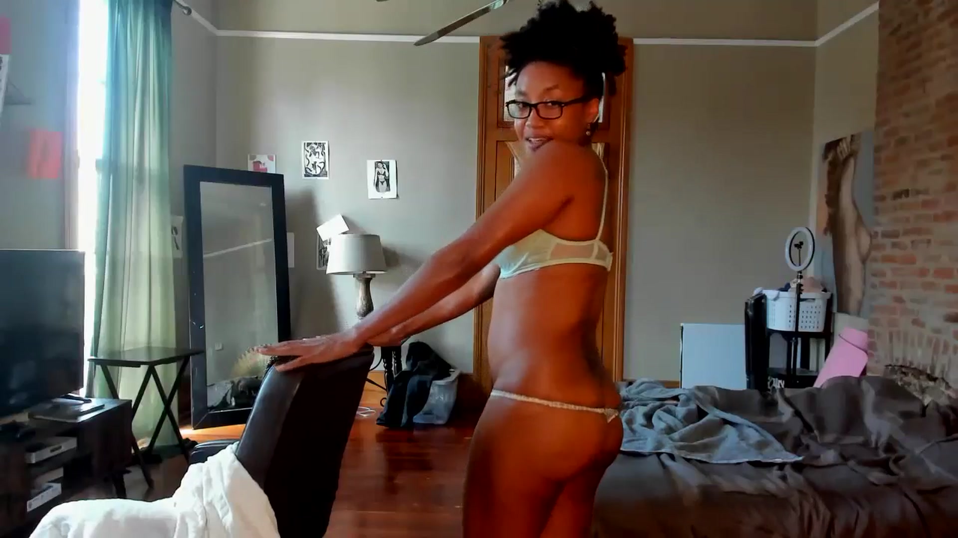 Gallery image thumbnail from Rosaline_'s myfreecams stream on, 07/13/2024, 16:41 image 11 of 20