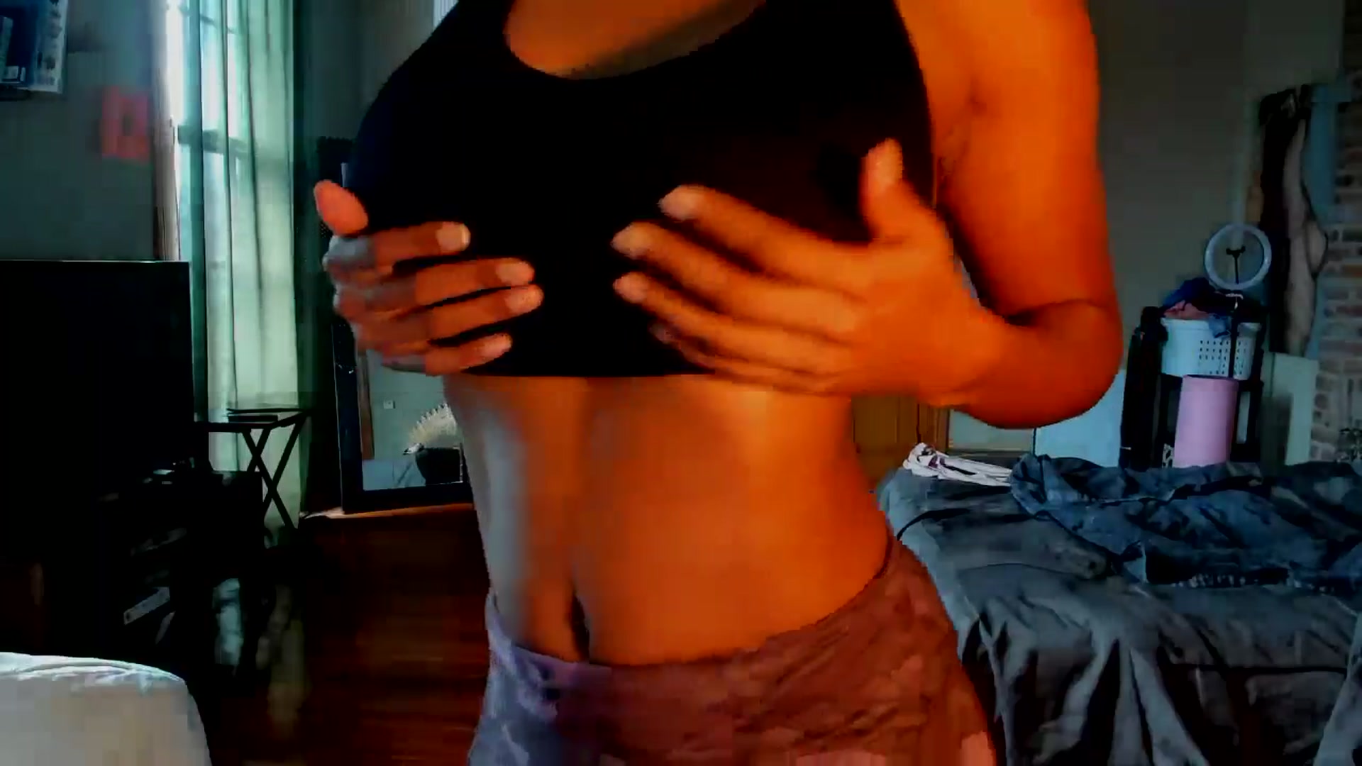 Gallery image thumbnail from Rosaline_'s myfreecams stream on, 07/18/2024, 17:40 image 19 of 20