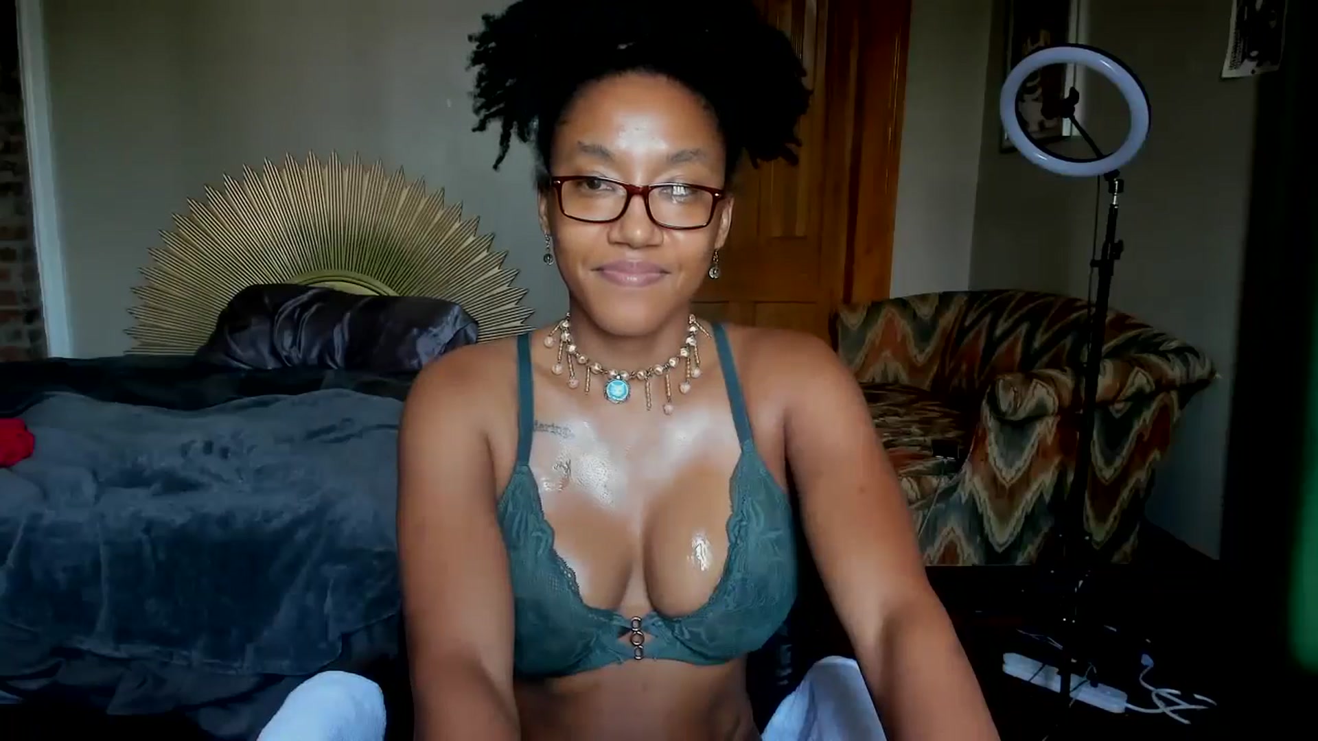 Gallery image thumbnail from Rosaline_'s myfreecams stream on, 09/19/2024, 18:06 image 5 of 20