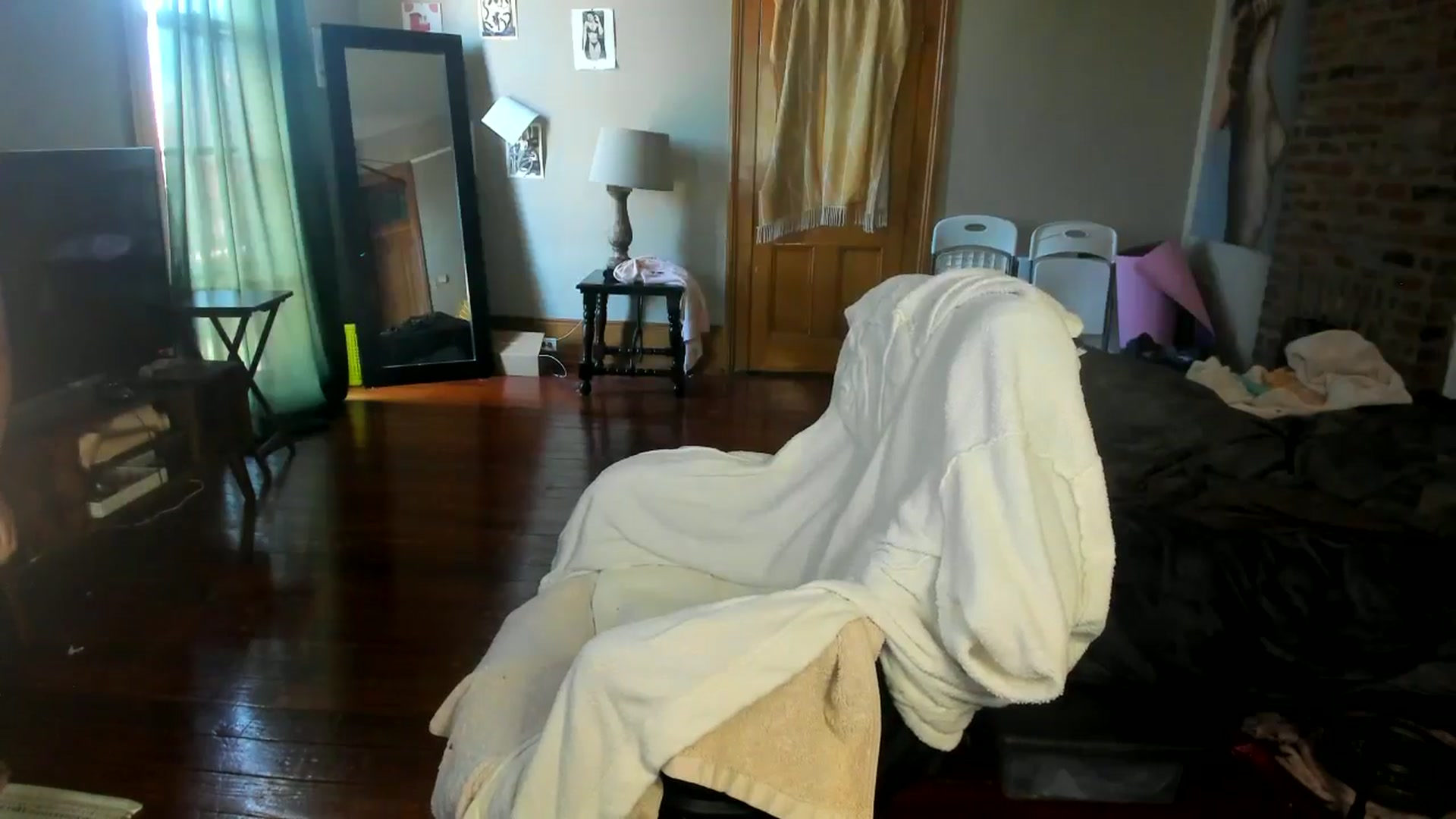 Gallery image thumbnail from Rosaline_'s myfreecams stream on, 03/05/2025, 21:22 image 9 of 20