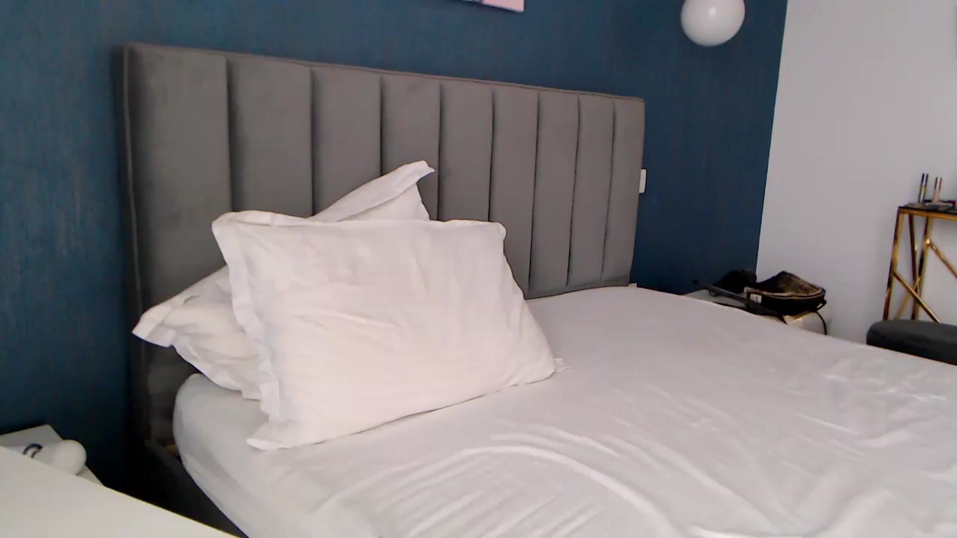 Gallery image thumbnail from Rose4Lucy's myfreecams stream on, 12/15/2025, 12:42 image 20 of 20