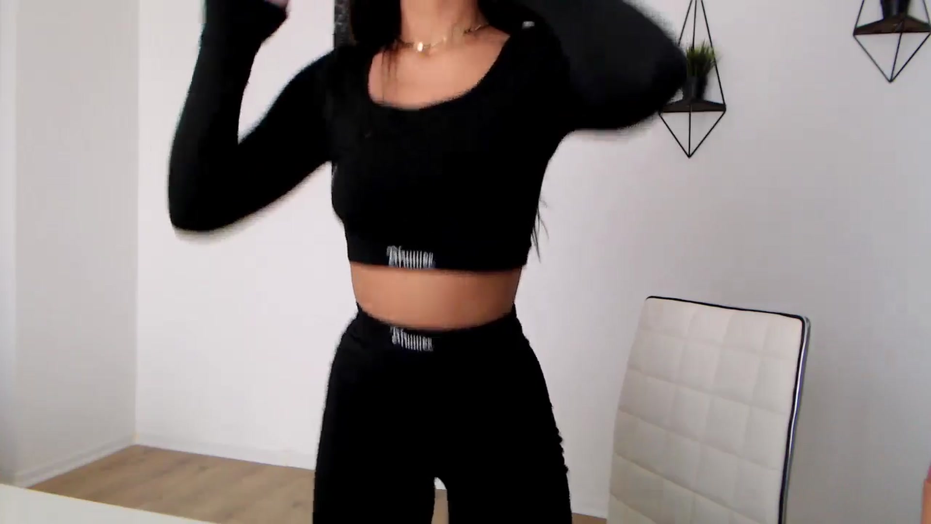 Gallery image thumbnail from Rose4Lucy's myfreecams stream on, 12/27/2025, 10:49 image 9 of 20