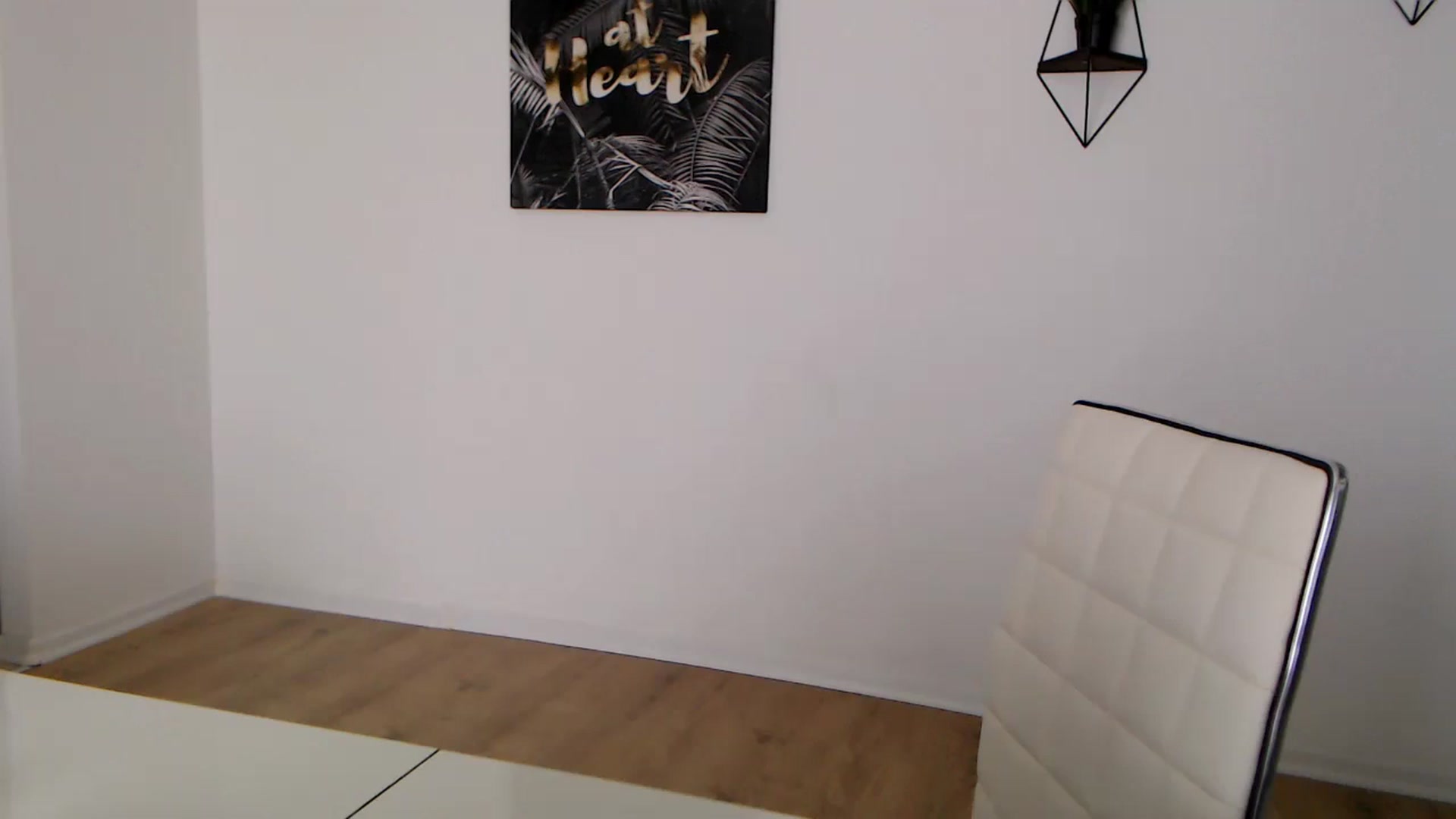 Gallery image thumbnail from Rose4Lucy's myfreecams stream on, 12/27/2025, 10:49 image 4 of 20