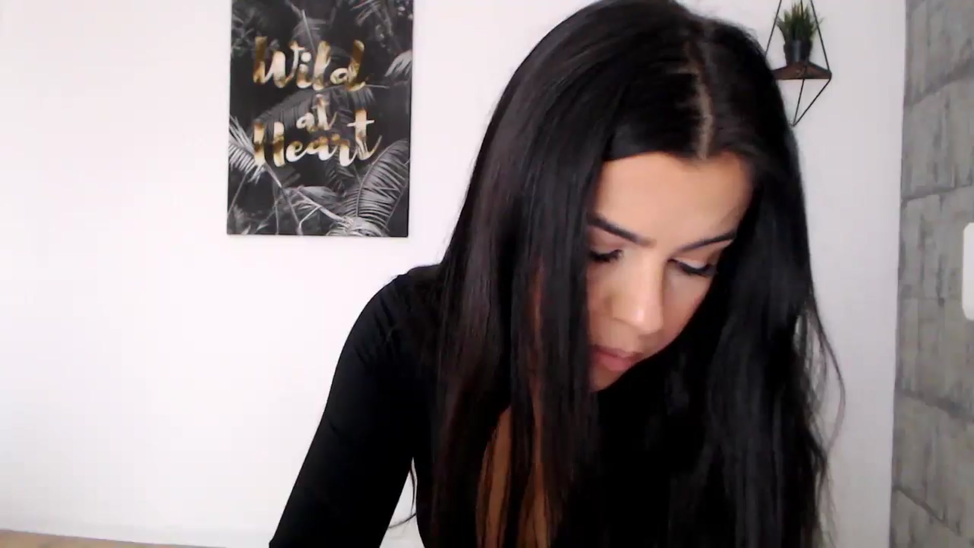 Gallery image thumbnail from Rose4Lucy's myfreecams stream on, 01/04/2026, 13:47 image 2 of 20