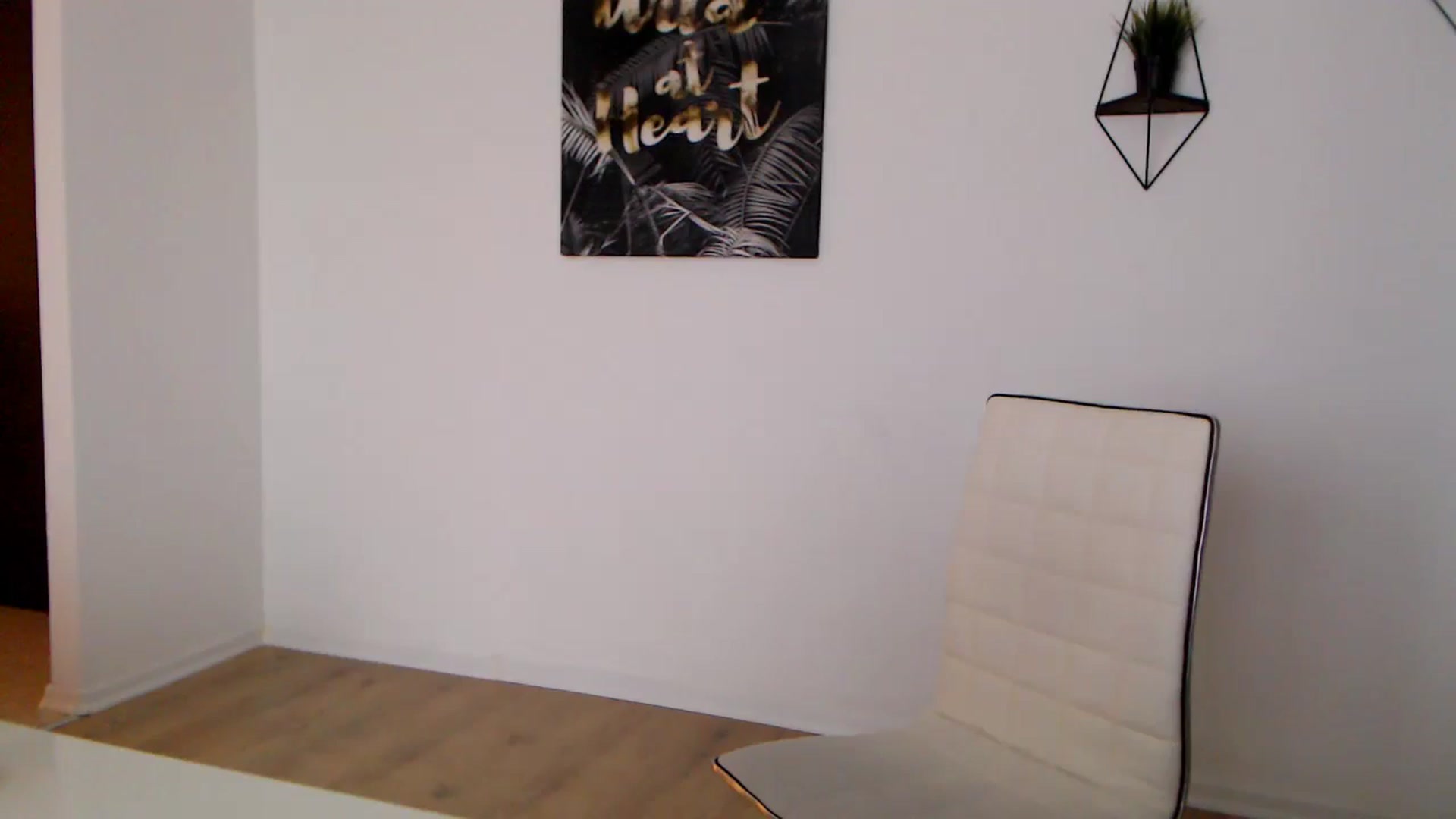 Gallery image thumbnail from Rose4Lucy's myfreecams stream on, 01/05/2026, 11:16 image 5 of 20