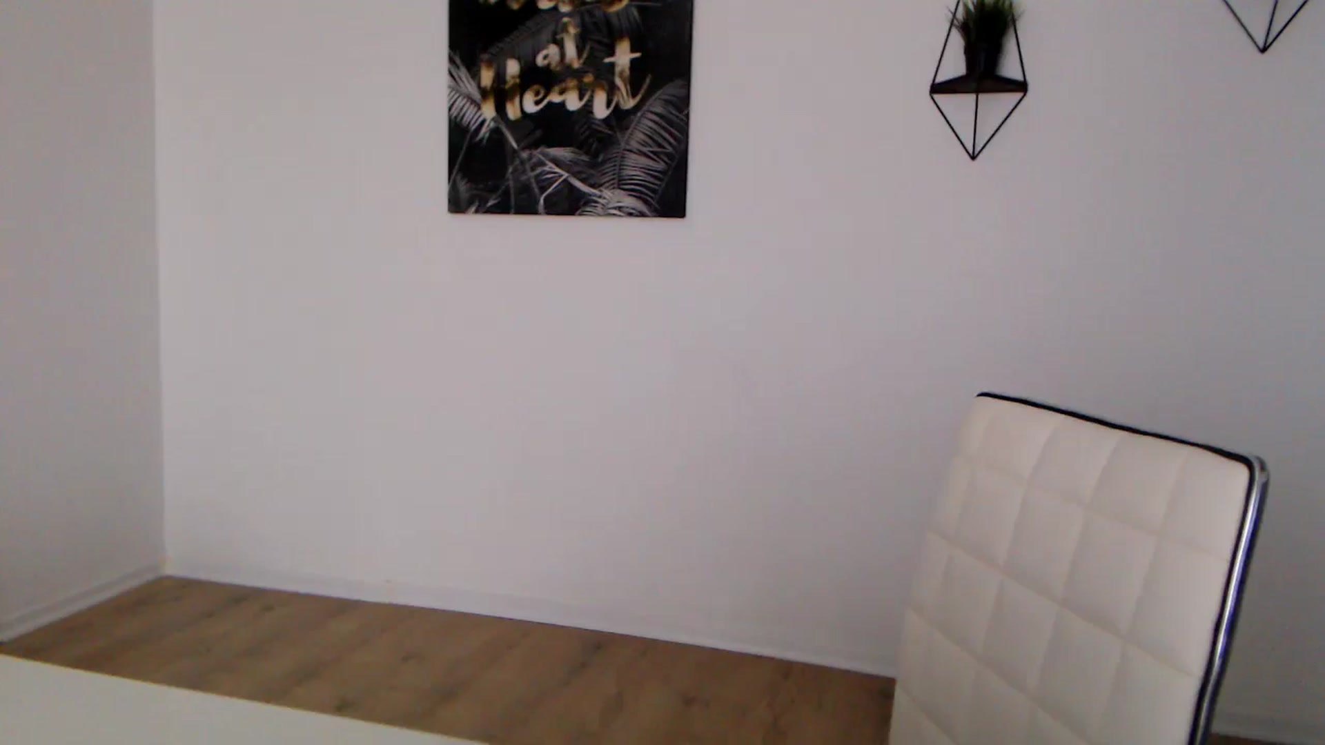 Gallery image thumbnail from Rose4Lucy's myfreecams stream on, 01/27/2026, 11:25 image 4 of 20