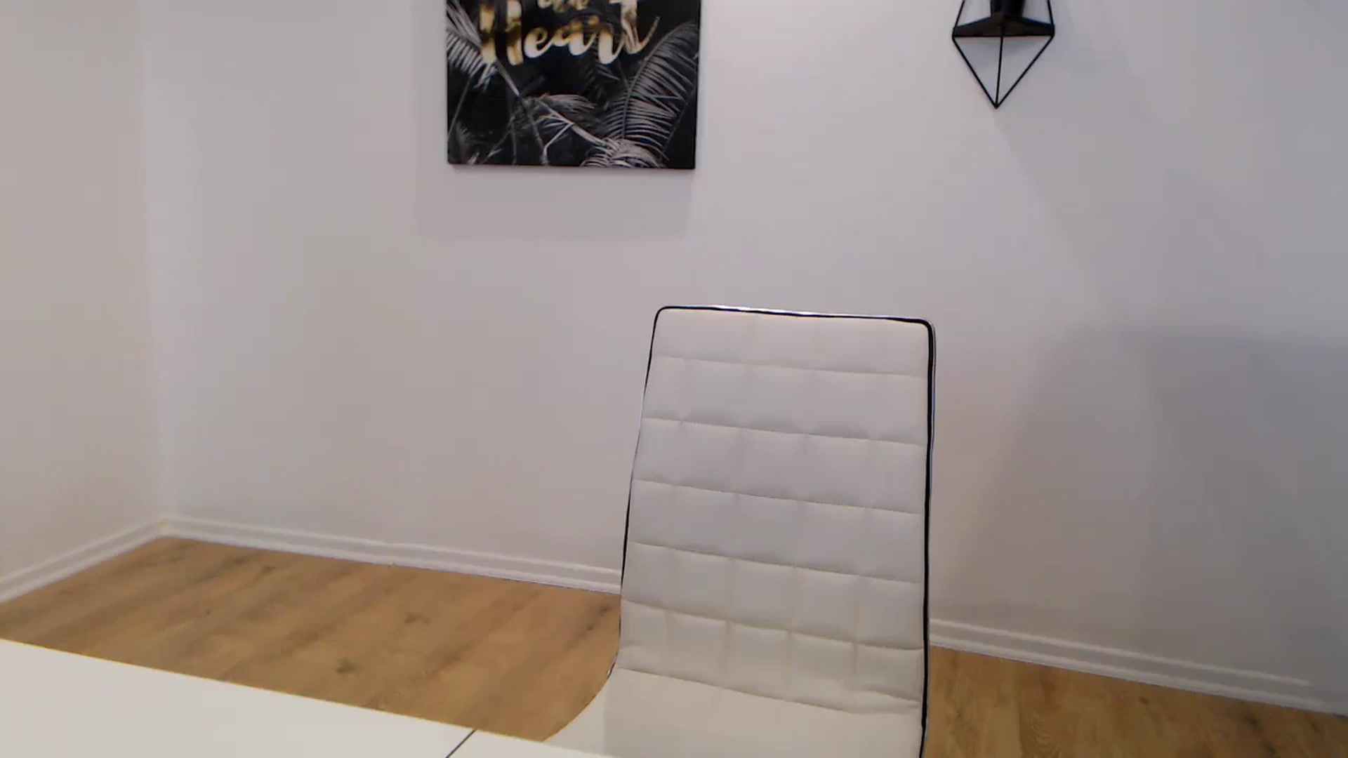 Gallery image thumbnail from Rose4Lucy's myfreecams stream on, 01/27/2026, 11:25 image 18 of 20