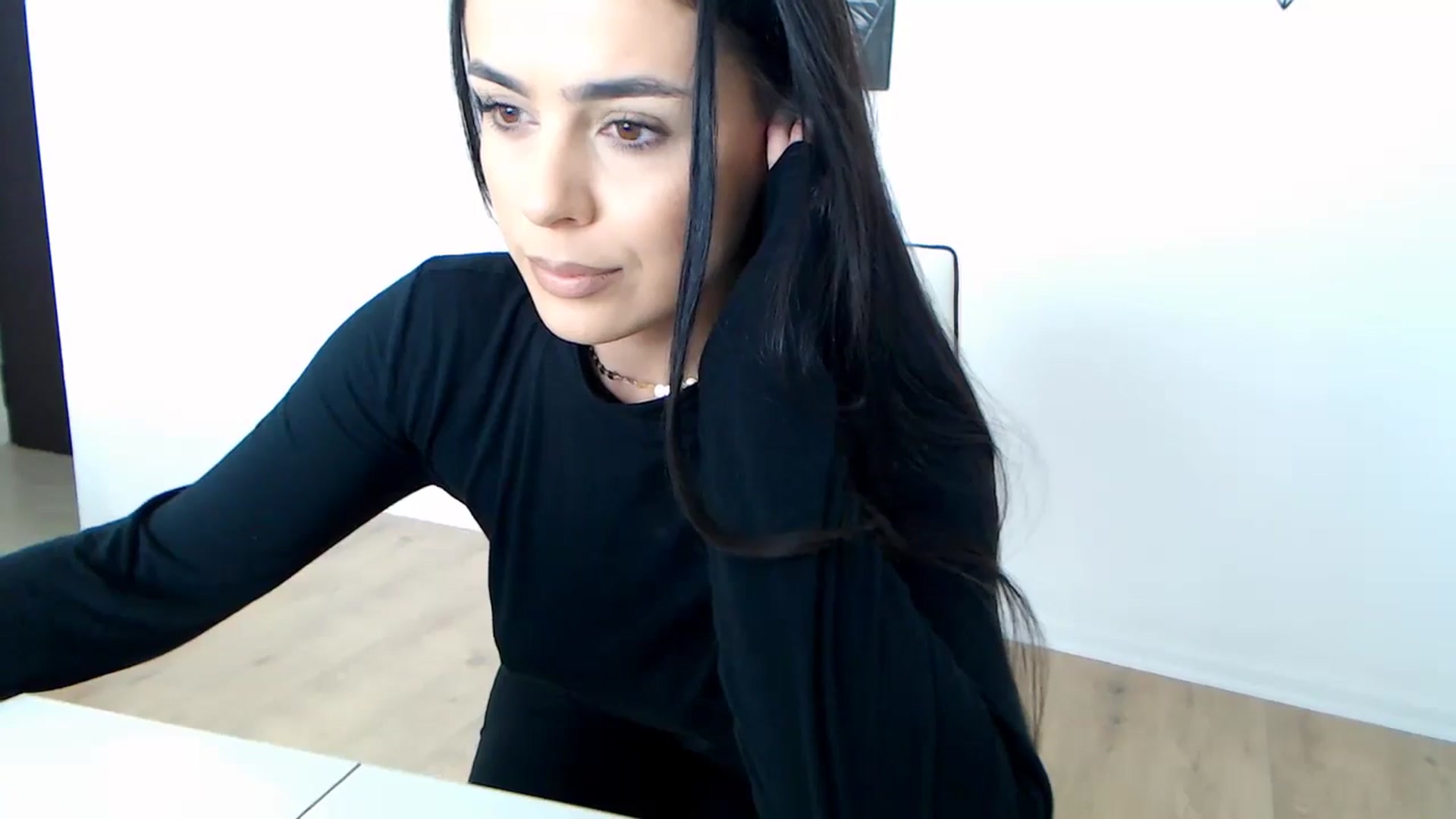 Gallery image thumbnail from Rose4Lucy's myfreecams stream on, 01/29/2026, 12:38 image 19 of 20