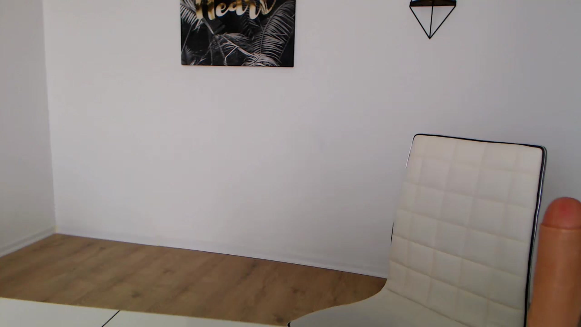 Gallery image thumbnail from Rose4Lucy's myfreecams stream on, 02/01/2026, 11:07 image 4 of 20