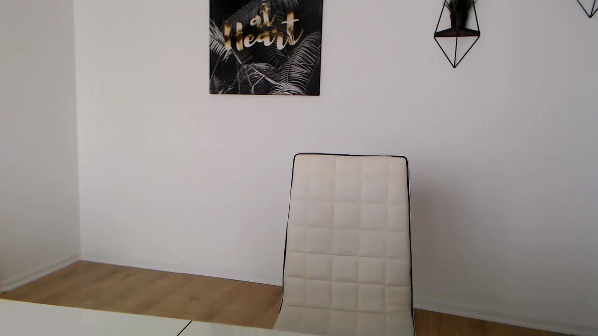 Gallery image thumbnail from Rose4Lucy's myfreecams stream on, 02/04/2026, 11:21 image 7 of 20