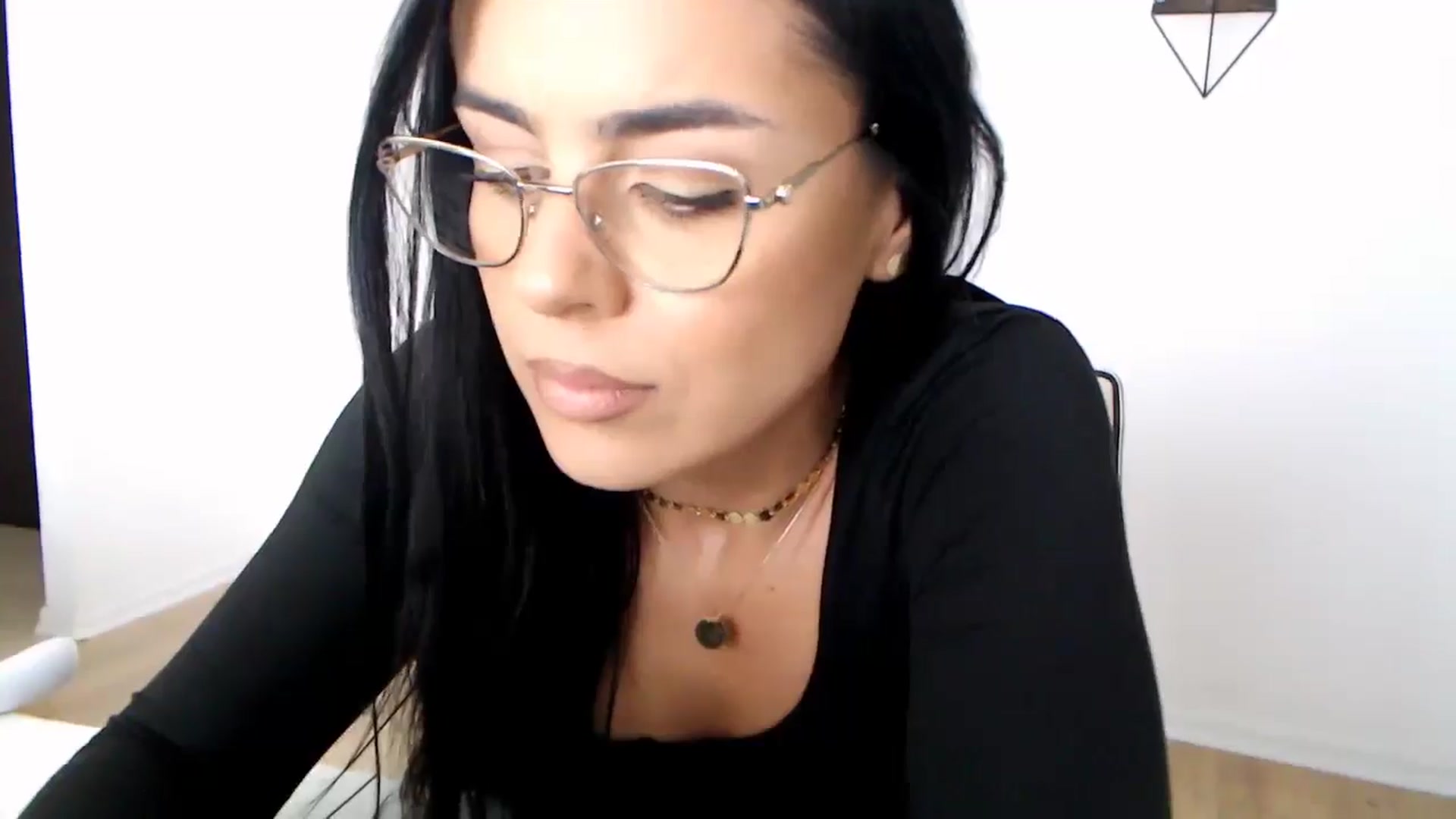 Gallery image thumbnail from Rose4Lucy's myfreecams stream on, 02/13/2026, 11:24 image 18 of 20