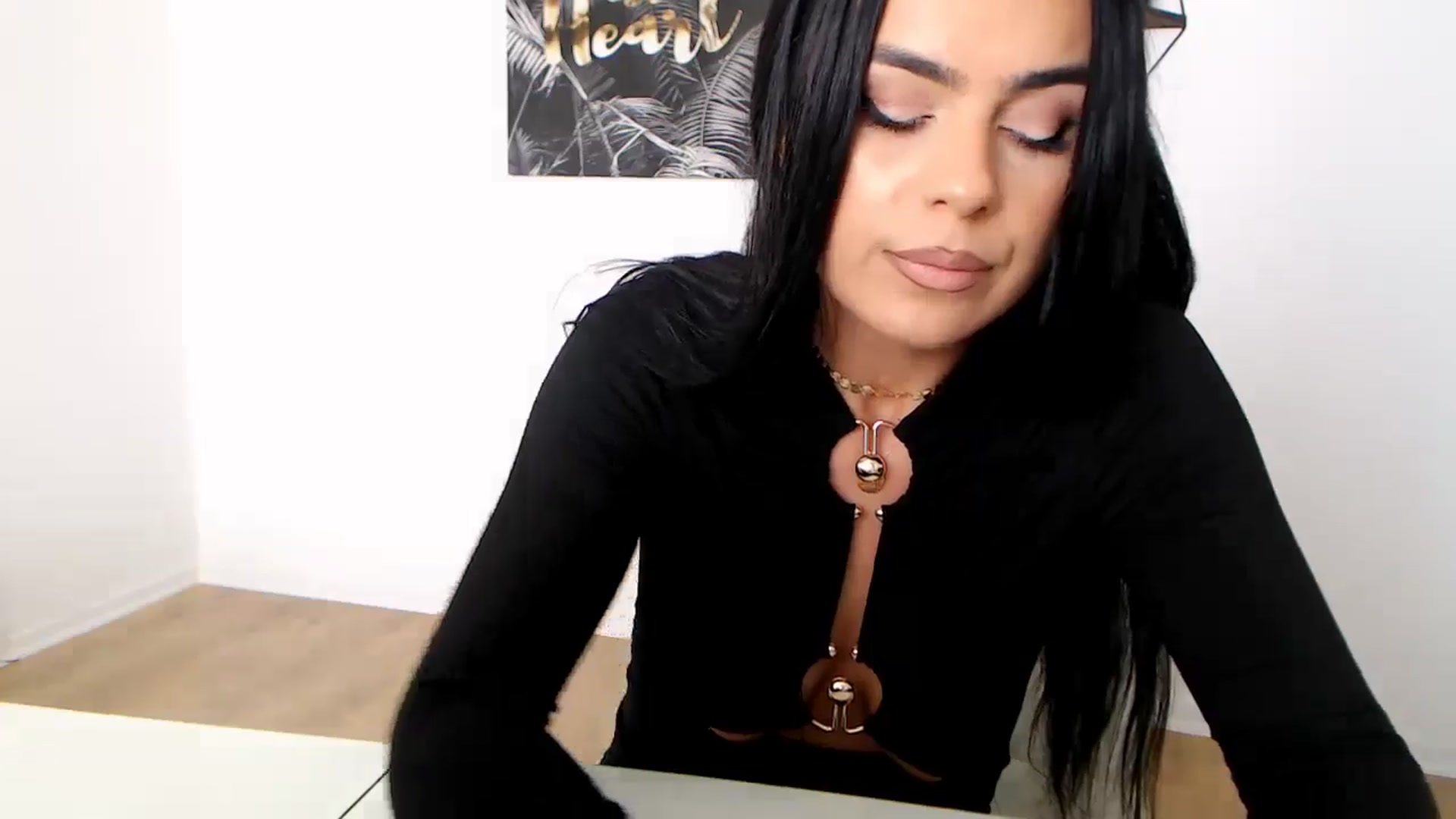 Gallery image thumbnail from Rose4Lucy's myfreecams stream on, 02/20/2026, 12:44 image 4 of 20