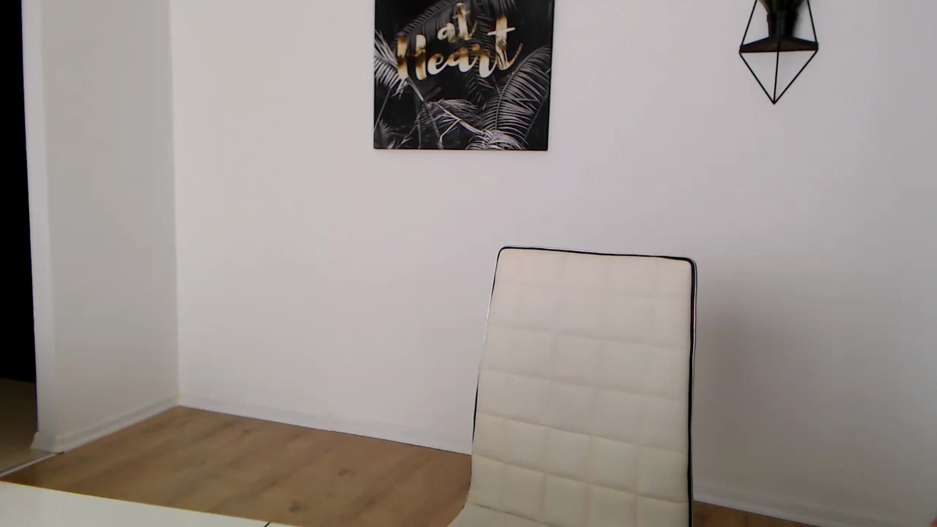 Gallery image thumbnail from Rose4Lucy's myfreecams stream on, 02/21/2026, 12:31 image 9 of 20