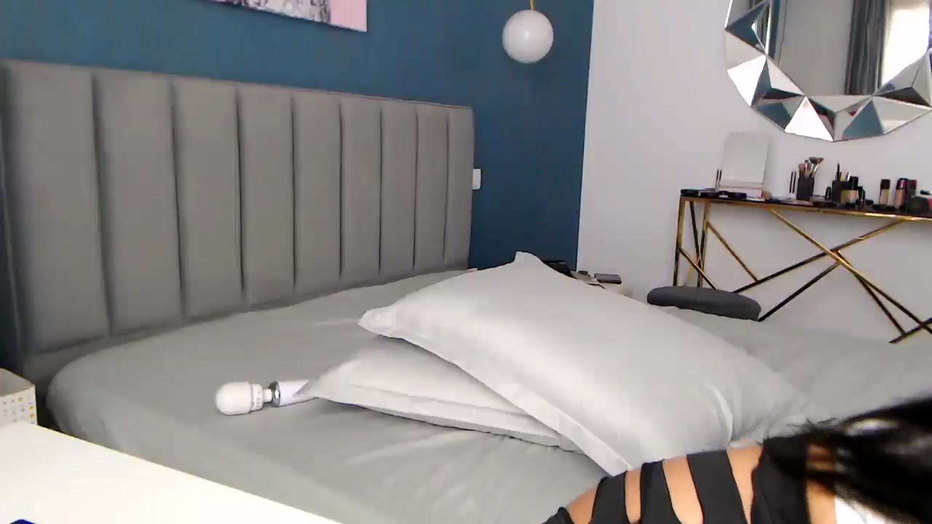 Gallery image thumbnail from Rose4Lucy's myfreecams stream on, 02/24/2026, 11:00 image 15 of 20