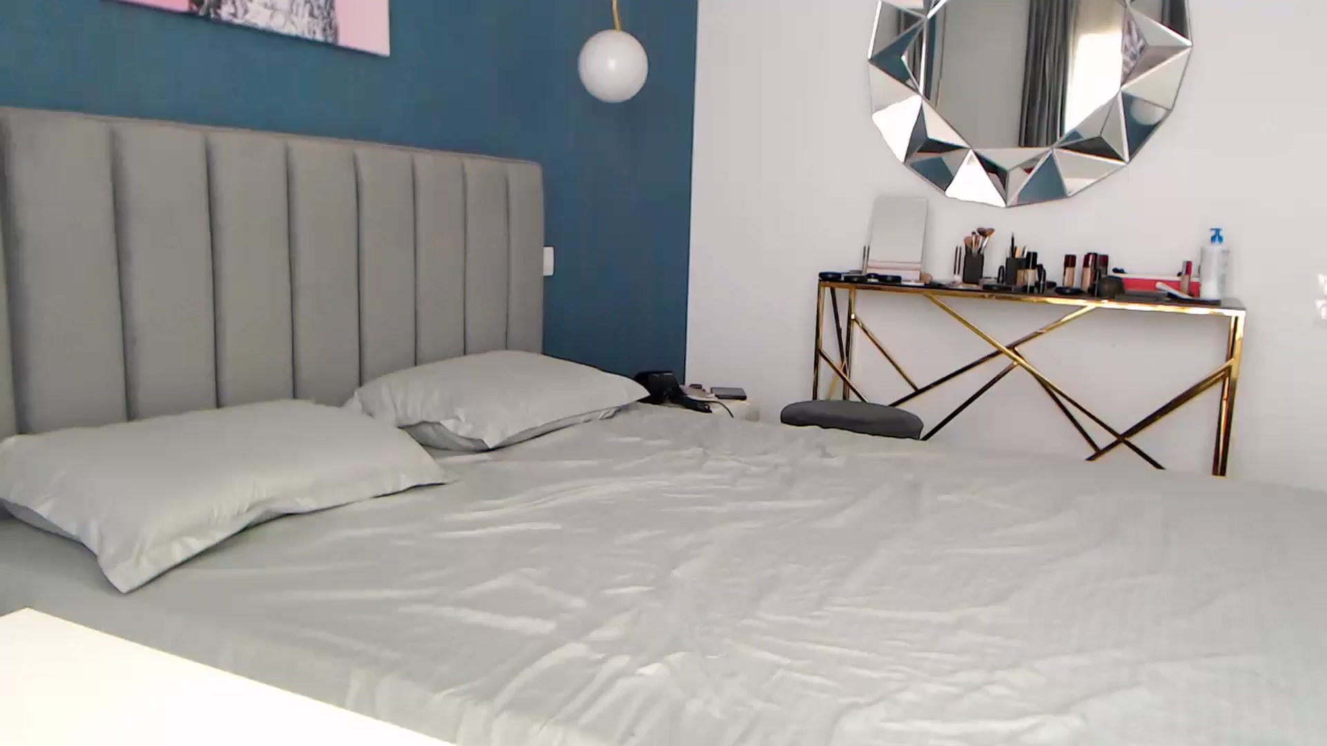 Gallery image thumbnail from Rose4Lucy's myfreecams stream on, 02/24/2026, 11:00 image 2 of 20