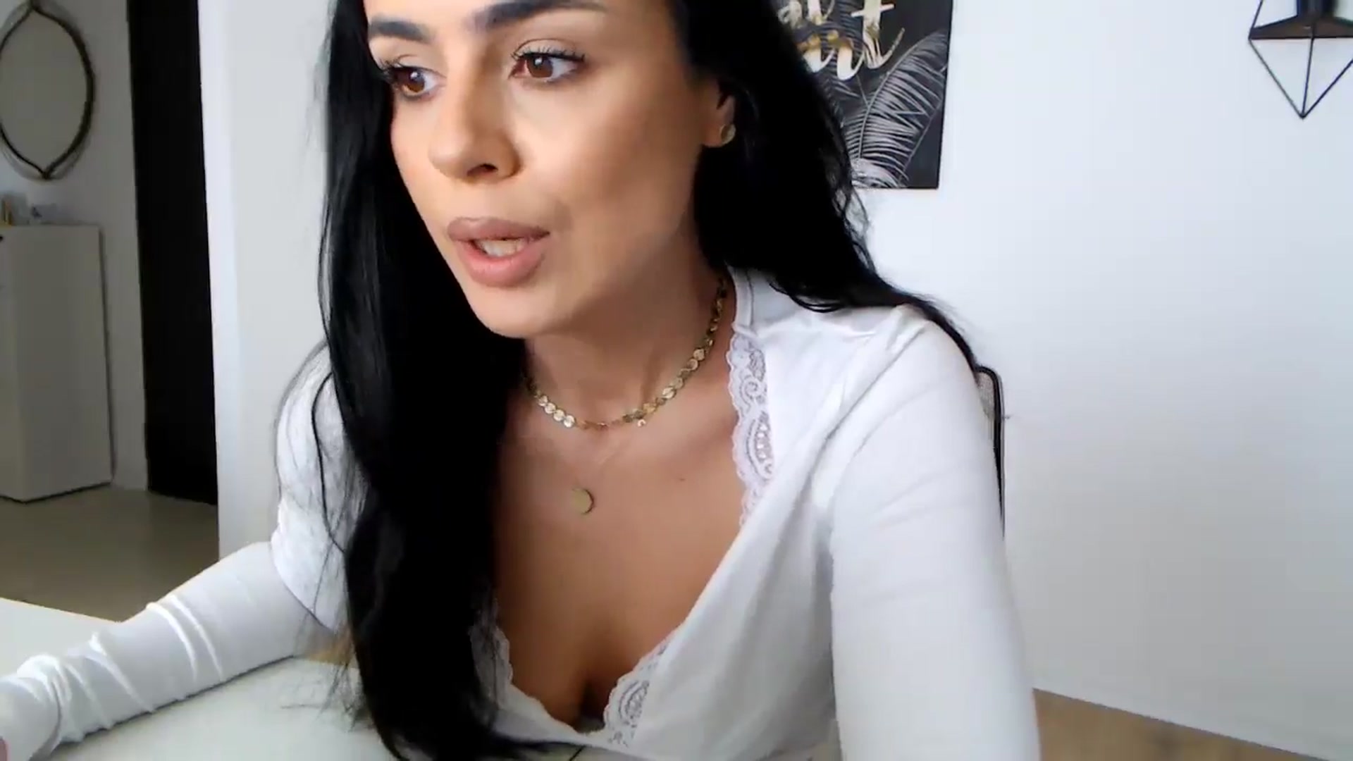 Gallery image thumbnail from Rose4Lucy's myfreecams stream on, 02/28/2026, 11:09 image 2 of 20