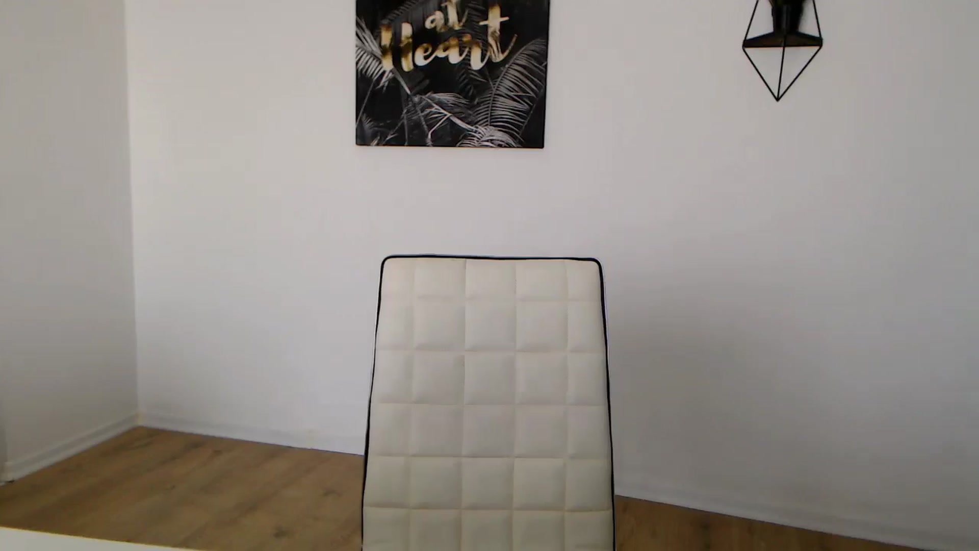 Gallery image thumbnail from Rose4Lucy's myfreecams stream on, 03/04/2026, 10:17 image 20 of 20