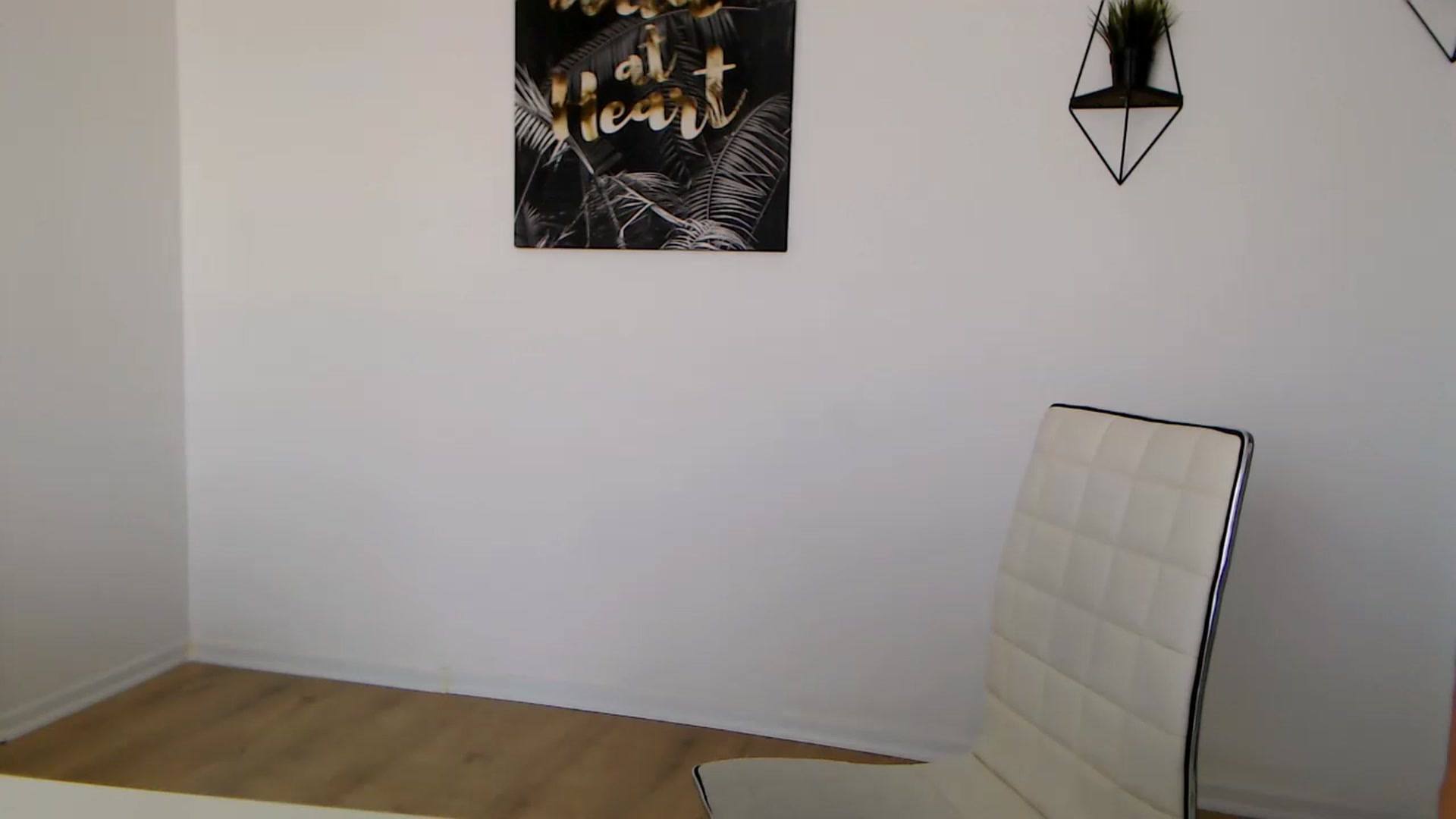 Gallery image thumbnail from Rose4Lucy's myfreecams stream on, 03/04/2026, 10:17 image 4 of 20