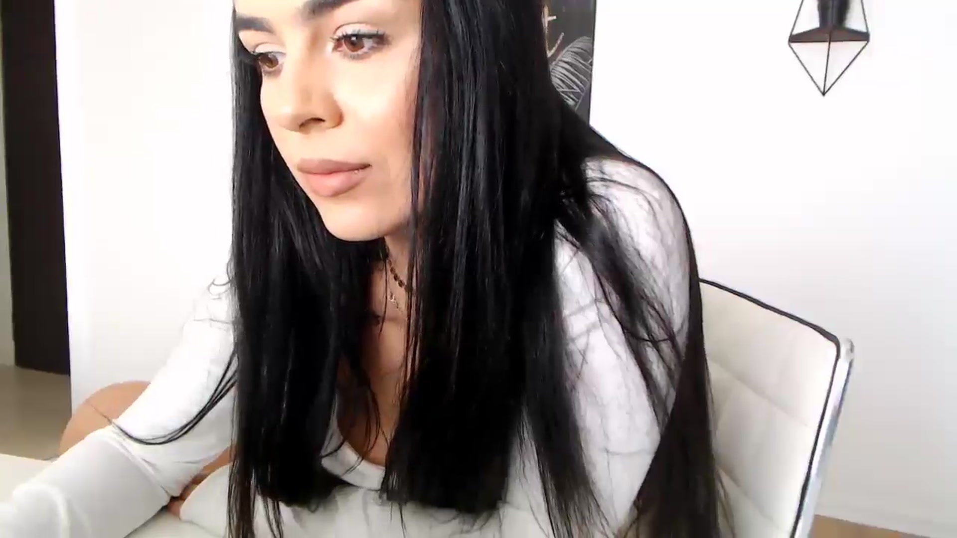 Gallery image thumbnail from Rose4Lucy's myfreecams stream on, 03/05/2026, 10:03 image 16 of 20