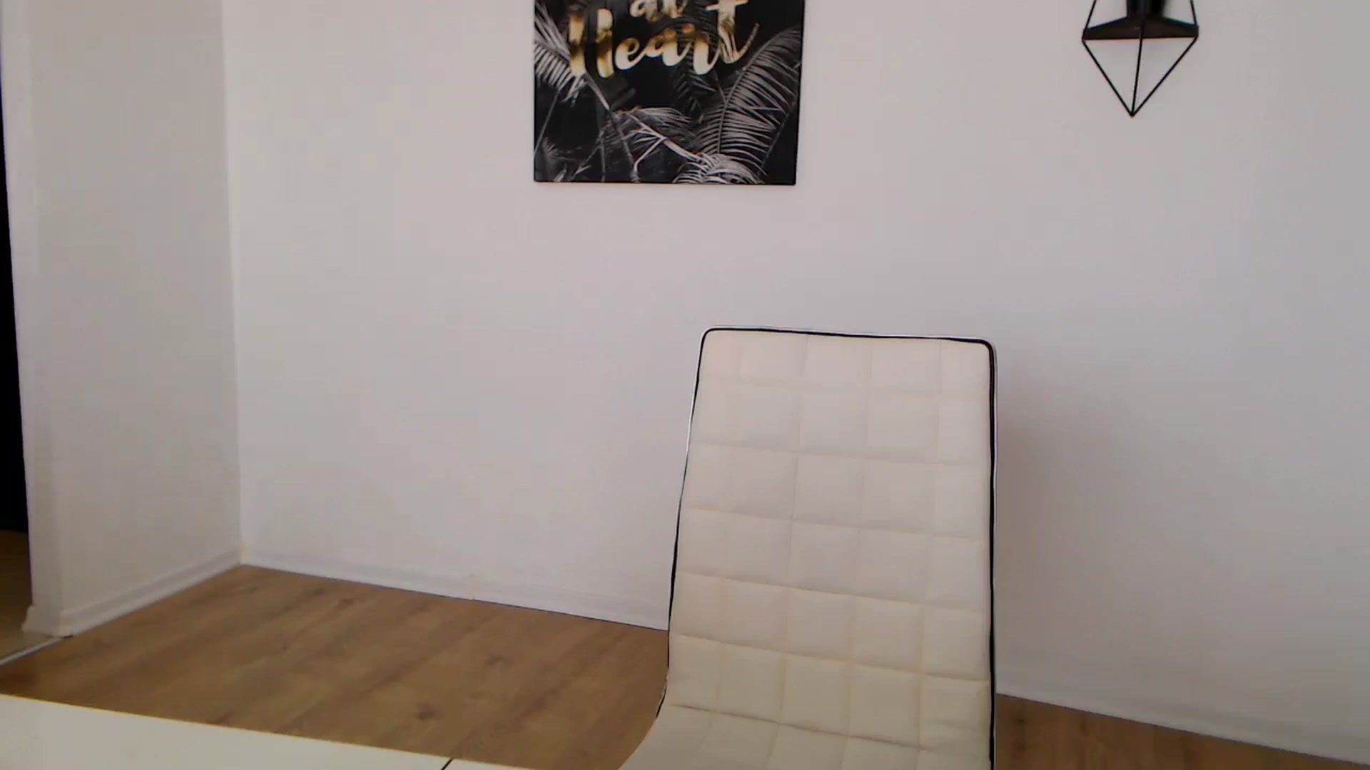 Gallery image thumbnail from Rose4Lucy's myfreecams stream on, 03/06/2026, 10:43 image 12 of 20