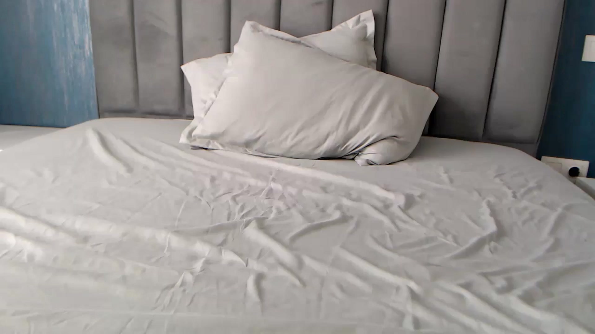 Gallery image thumbnail from Rose4Lucy's myfreecams stream on, 03/12/2026, 12:16 image 15 of 20